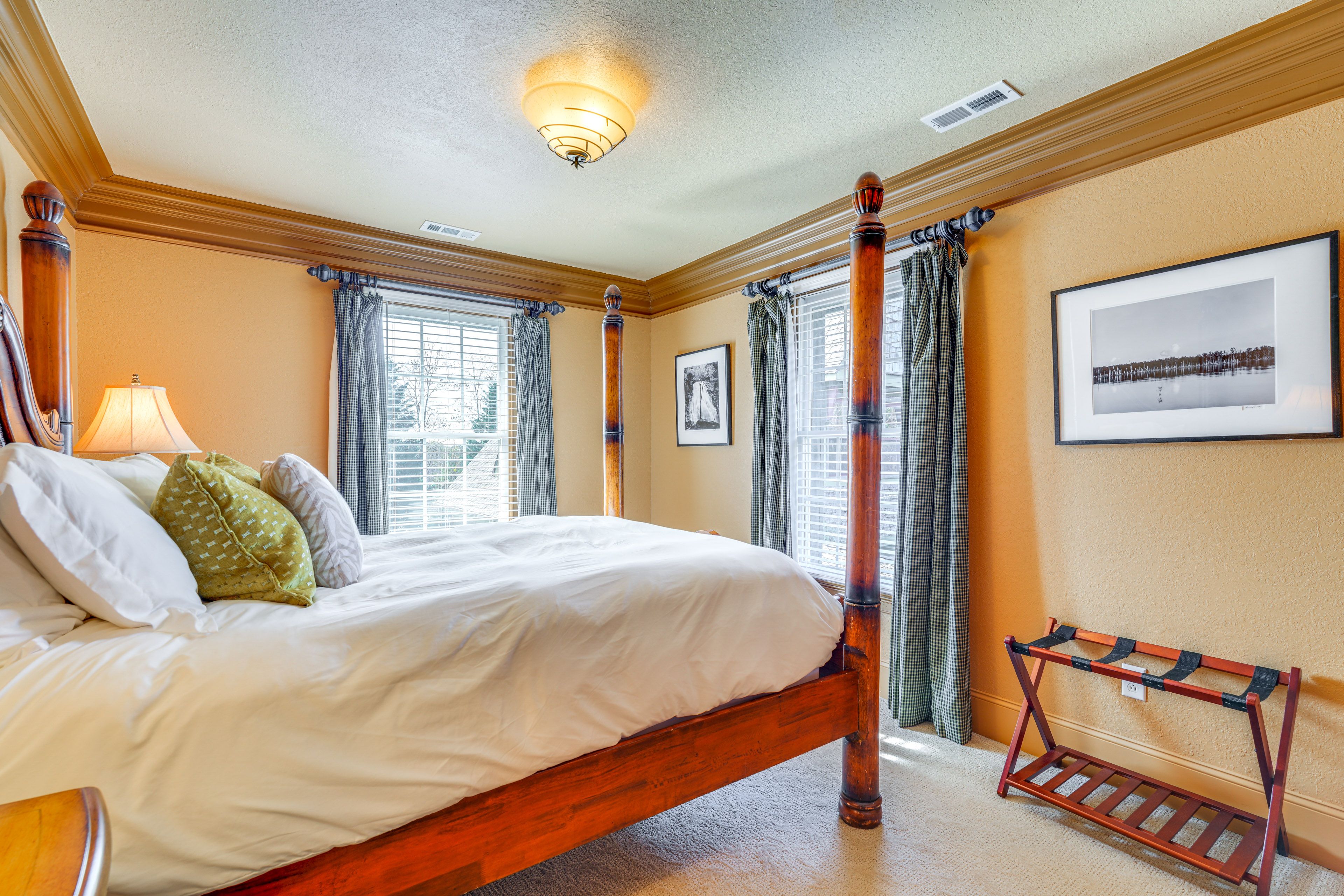 Bedroom 3 | 2nd Floor | King Bed