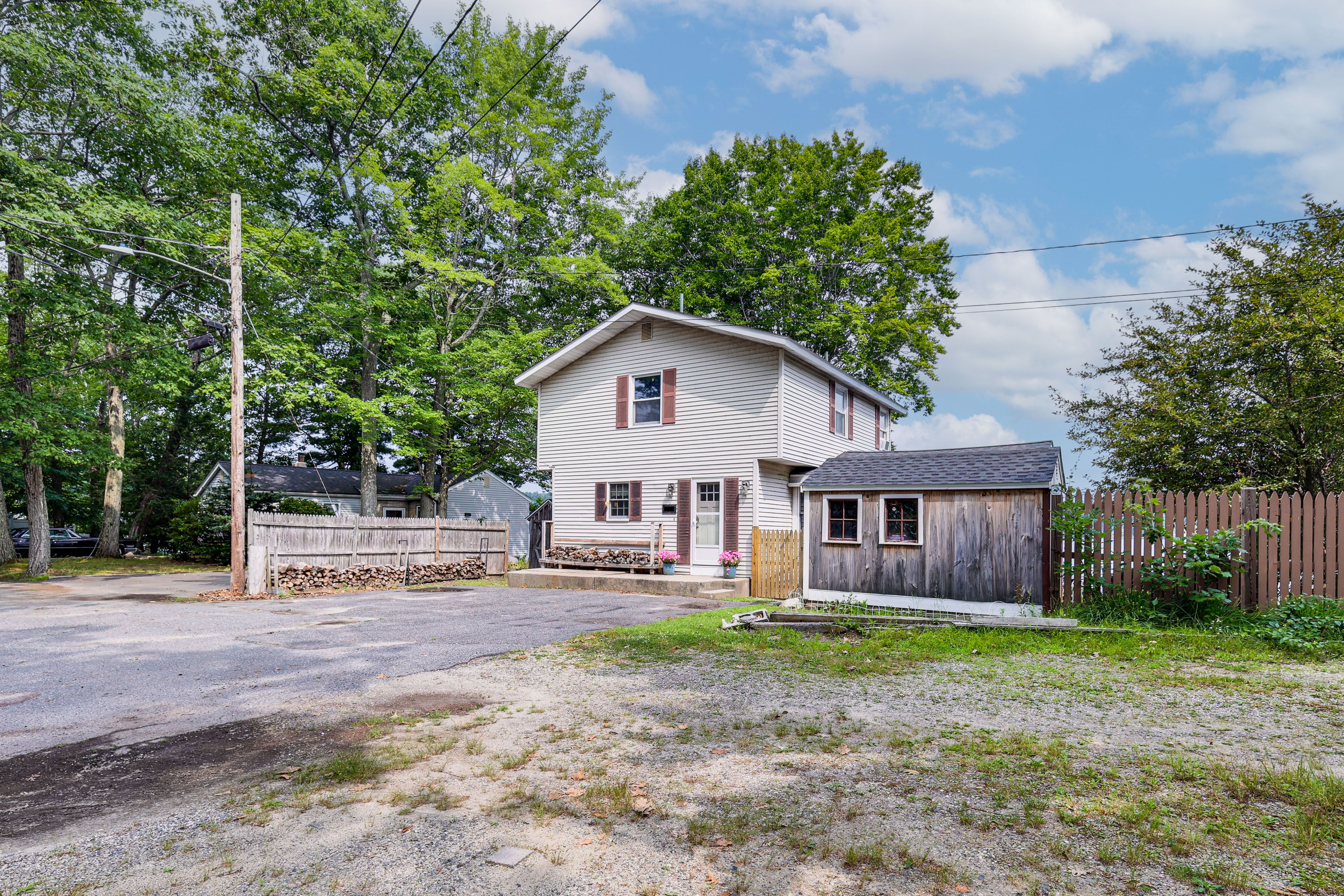 Front Exterior | Parking | Driveway (3 Vehicles) | Free Street Parking