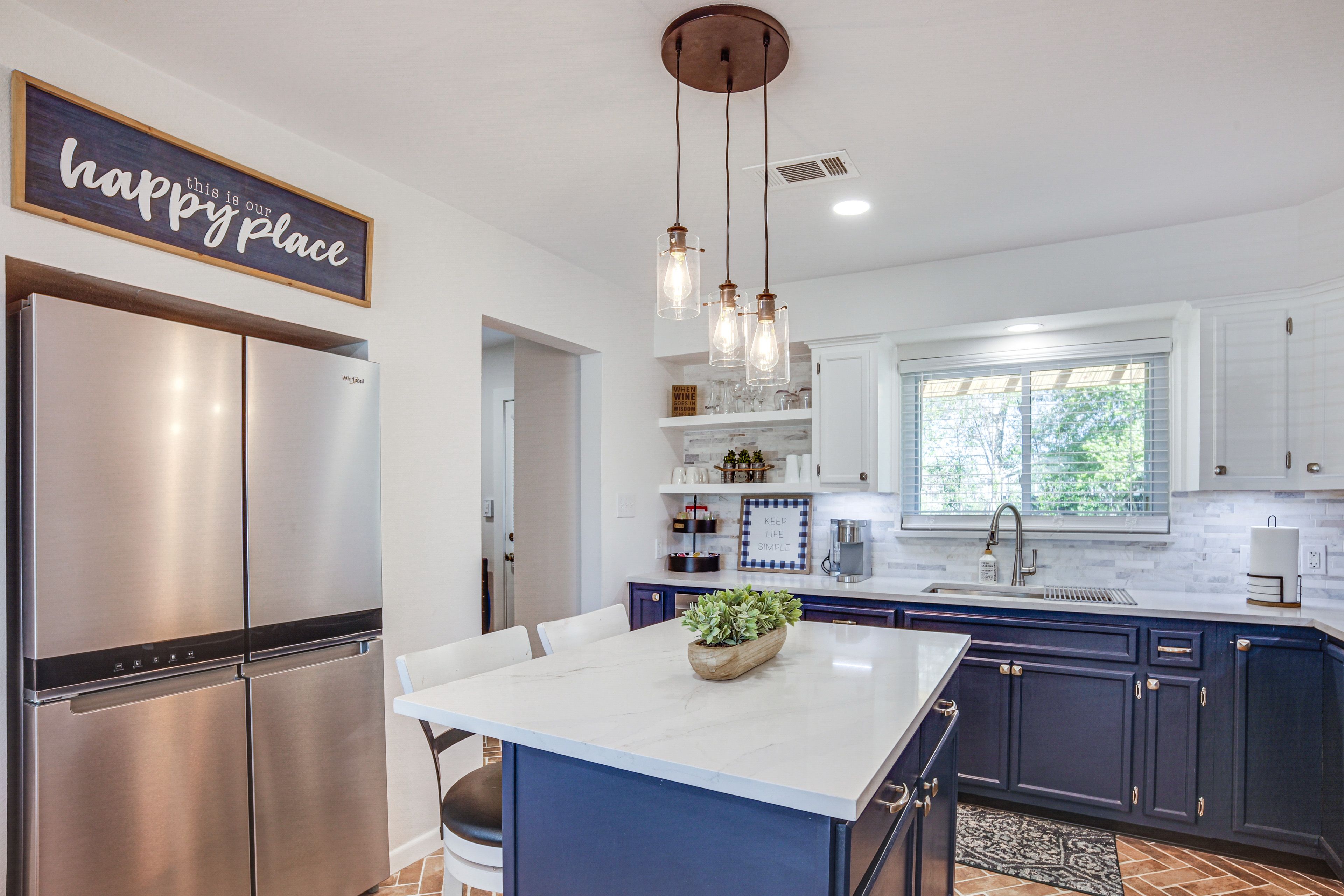 Kitchen | Keurig Coffee Maker | Dishwasher | Toaster | Cooking Basics