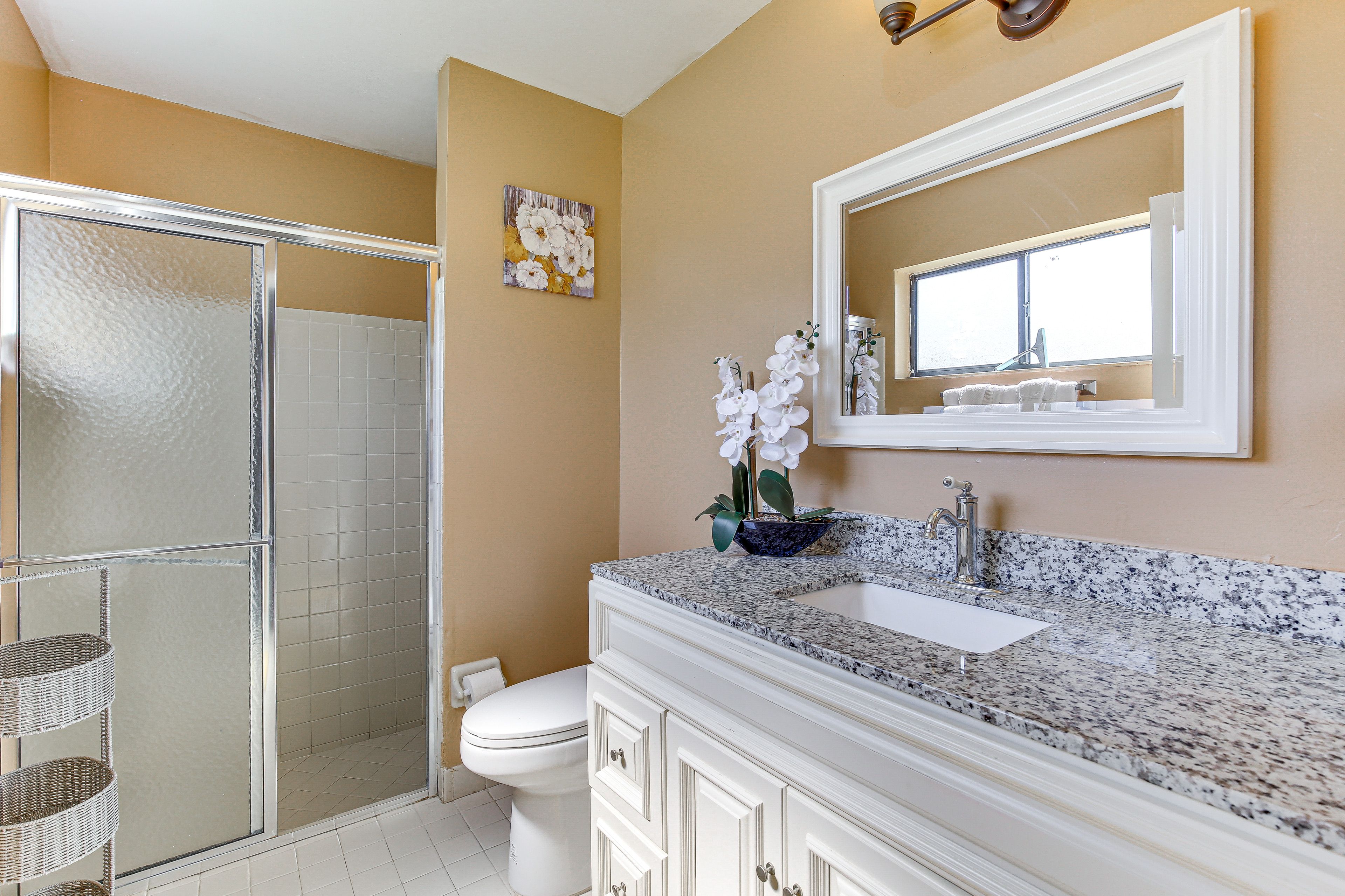 Full Bathroom | Walk-In Shower | Complimentary Toiletries | Hair Dryer