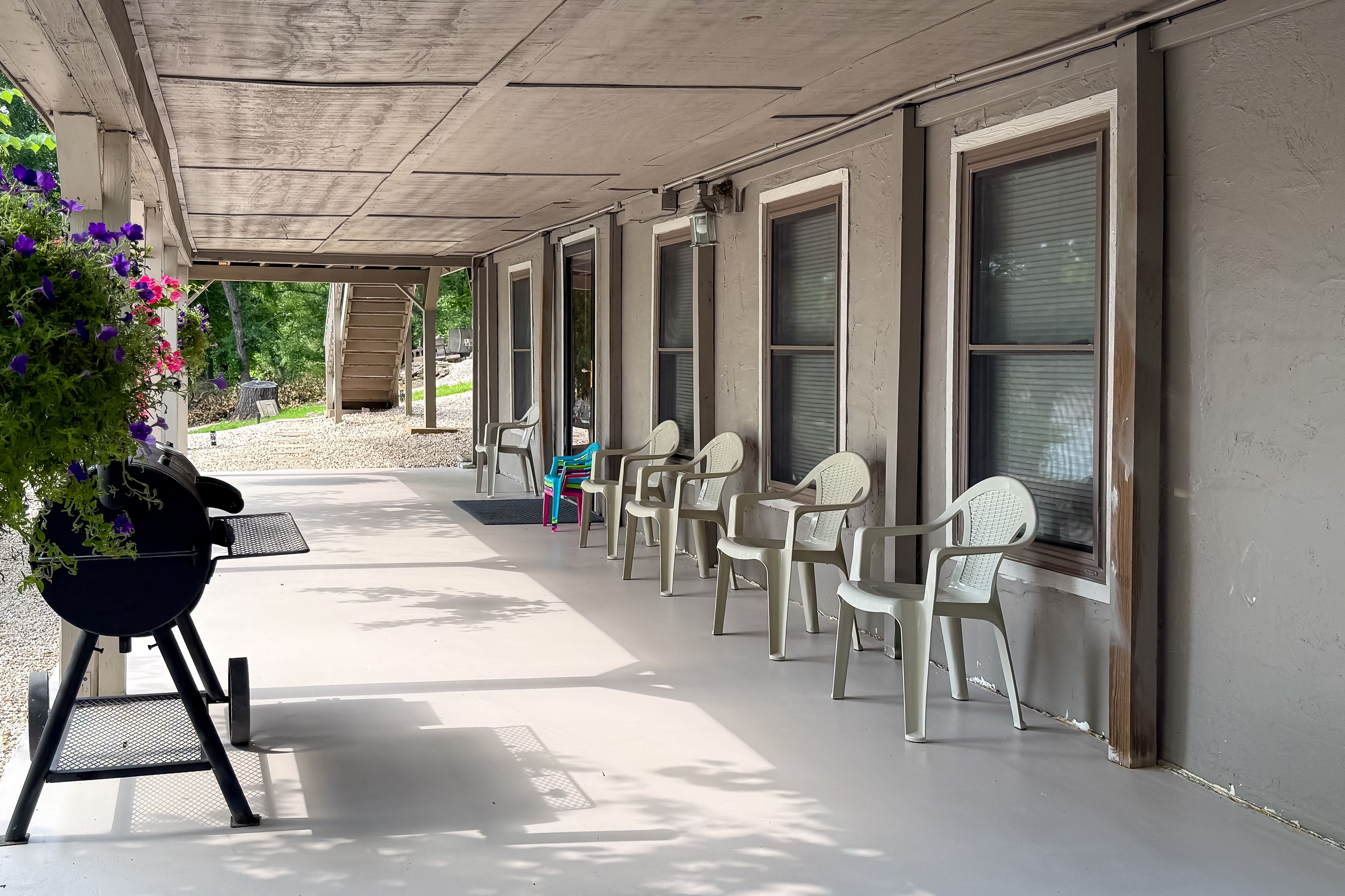 Studio Exterior | Covered Patio | Charcoal Grill/Smoker