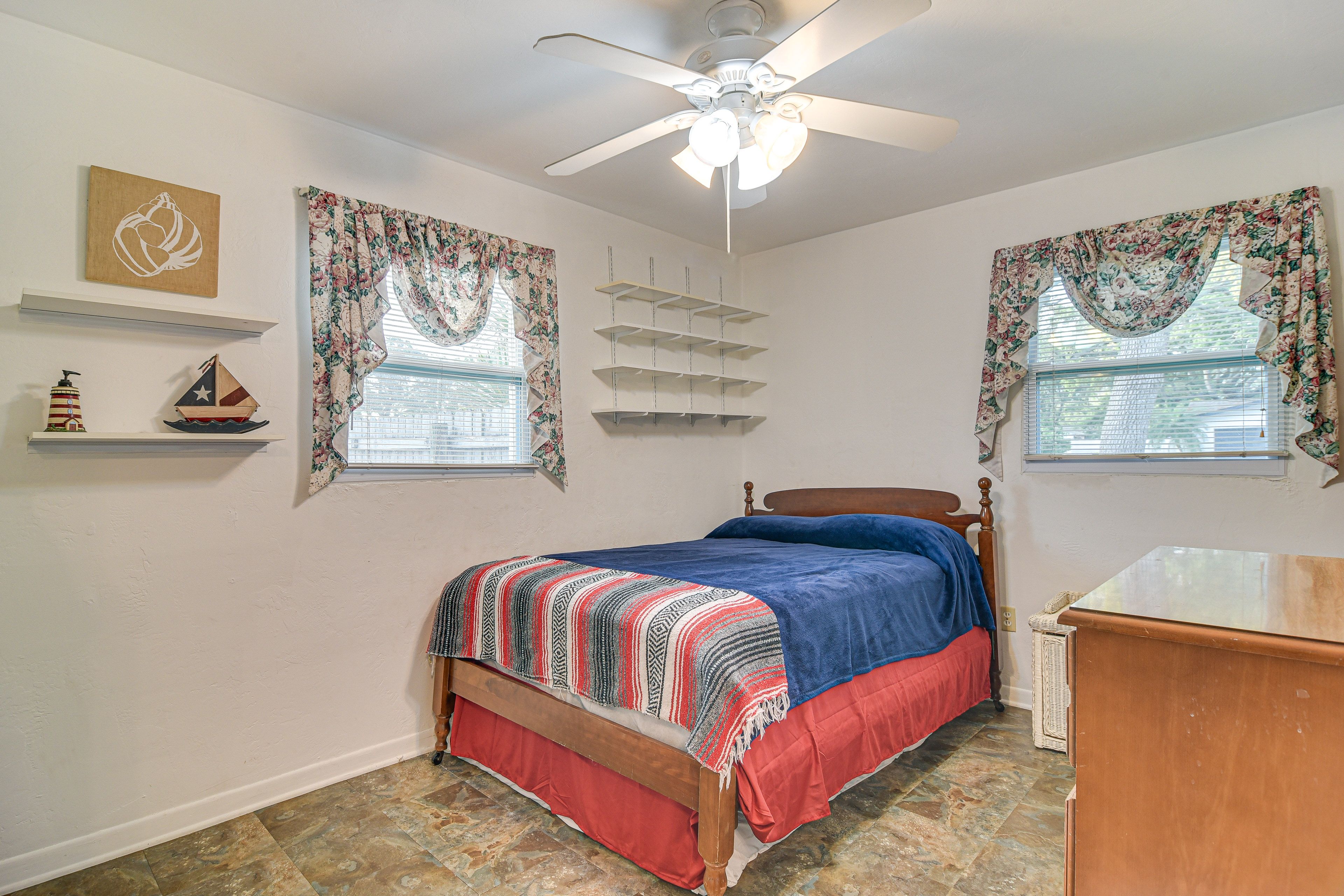 Bedroom 2 | Full Bed