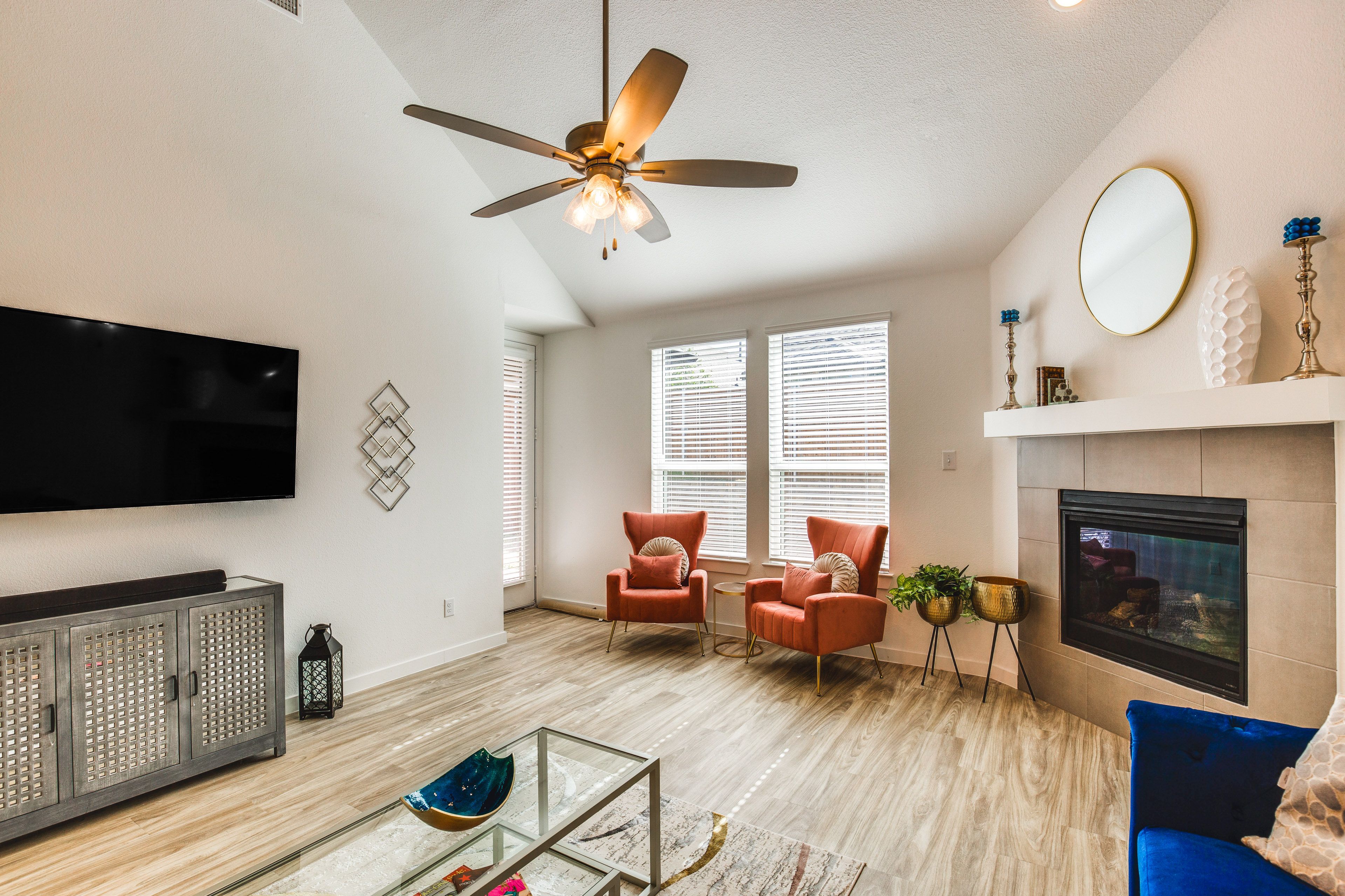 Living Room | Smart TV | Fireplace | 1st Floor
