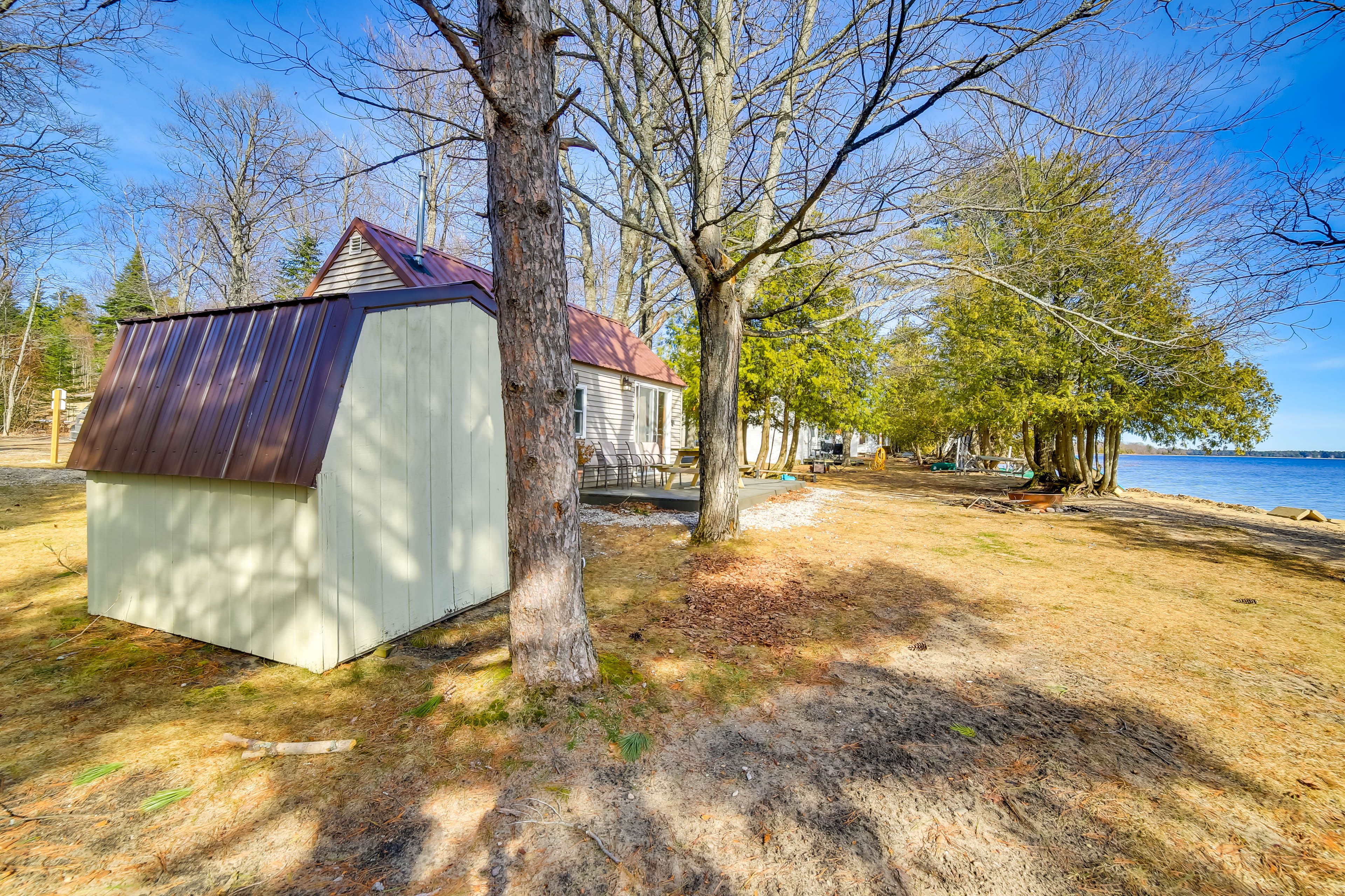 Backyard | Muskallonge Lake Access | Fire Pit