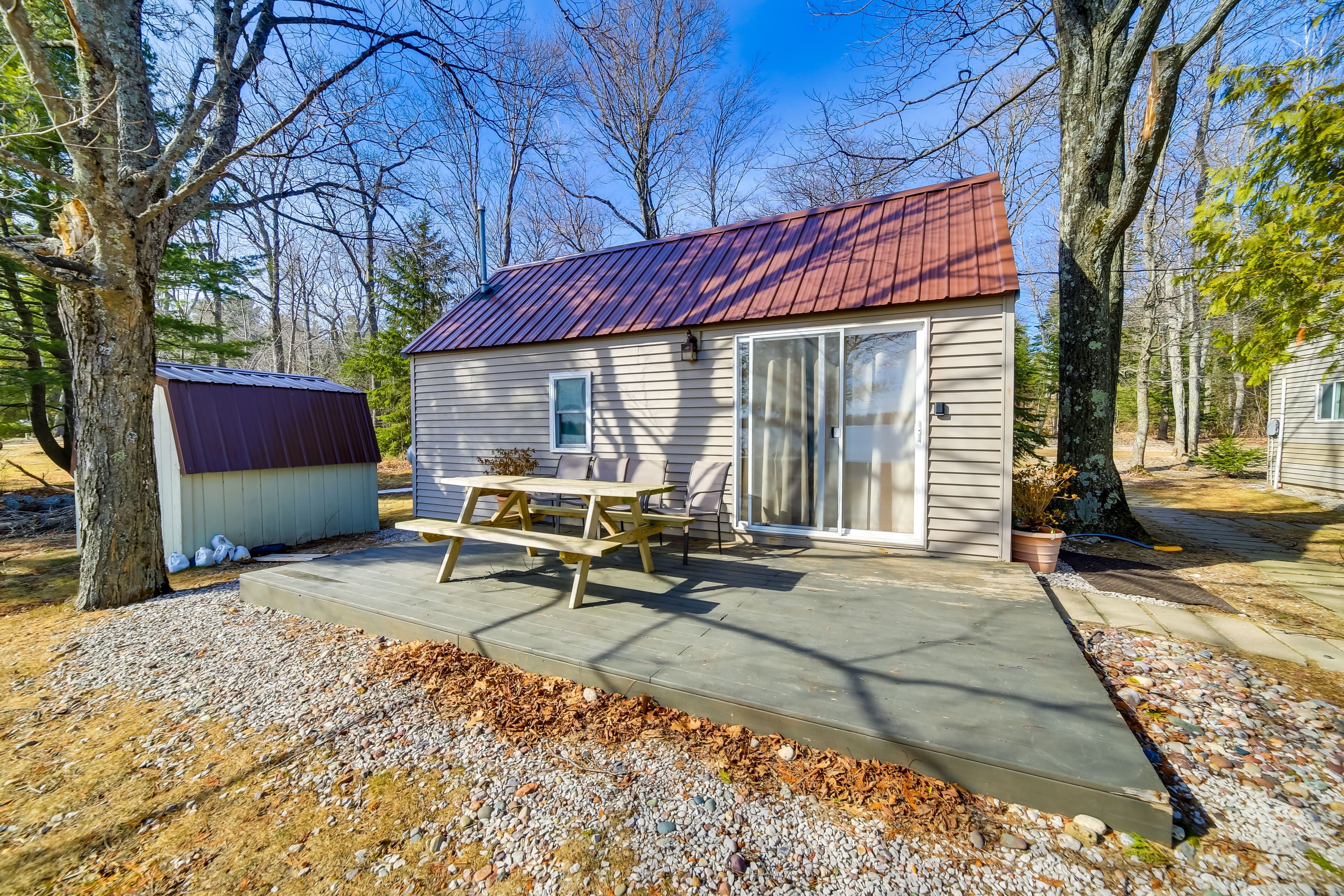Deck | Outdoor Seating Areas | Gas Grill
