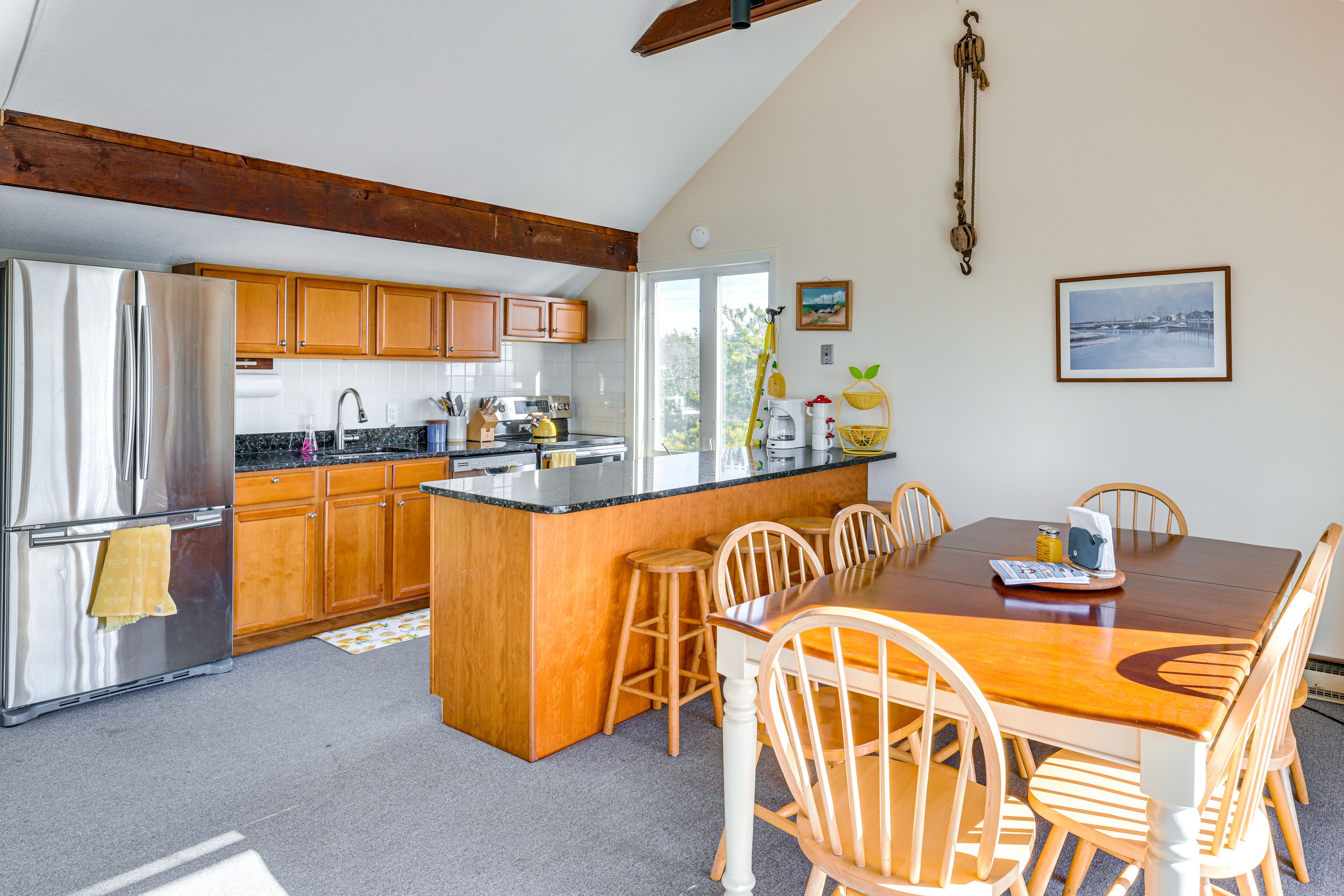 Dining Area | Dishware & Flatware Provided | Main Floor