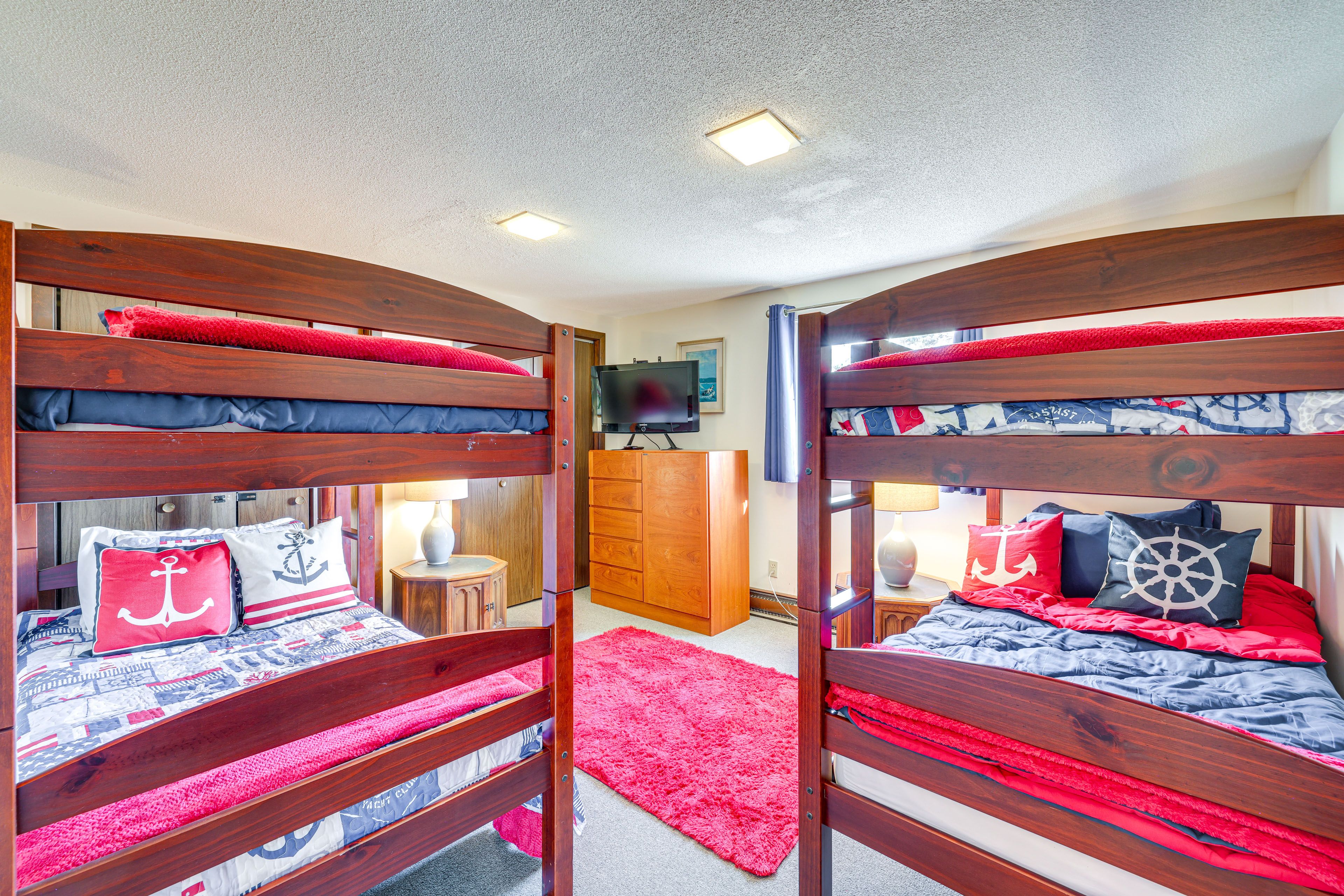 Bedroom 3 | 2 Twin Bunk Beds | Ground Floor