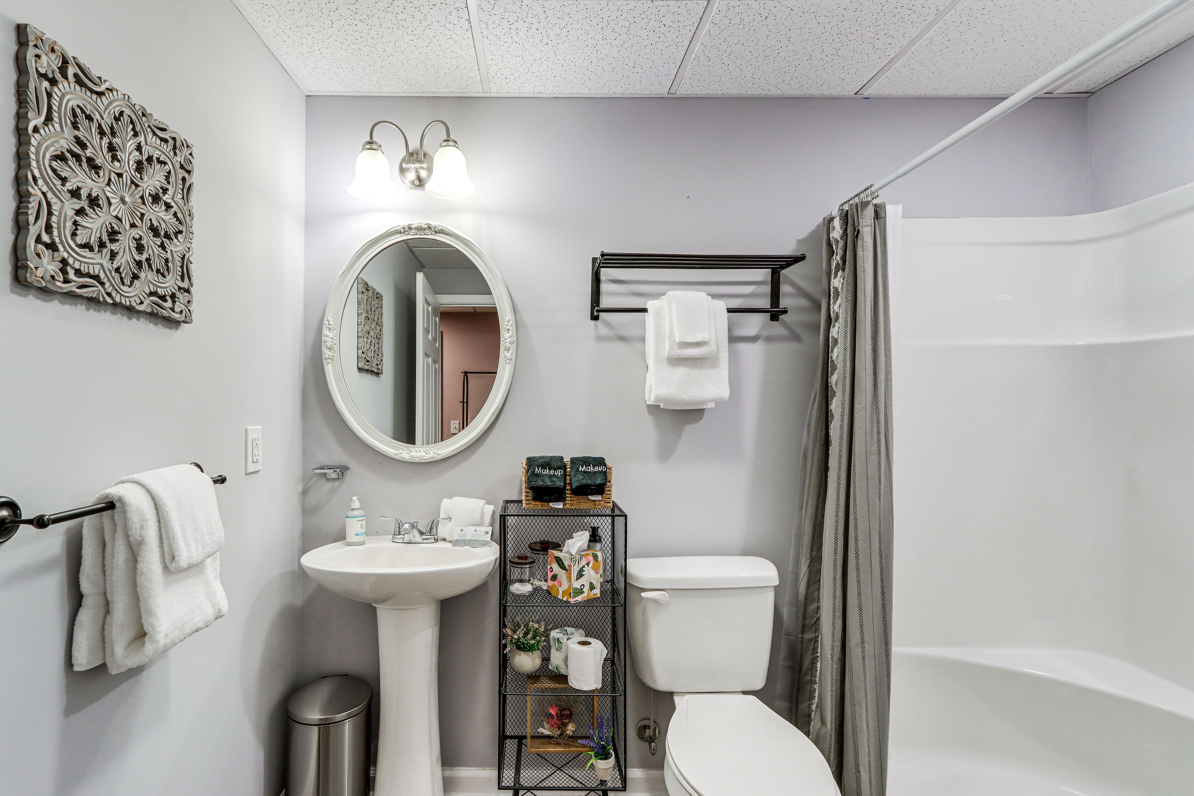 Full Bathroom | Basement
