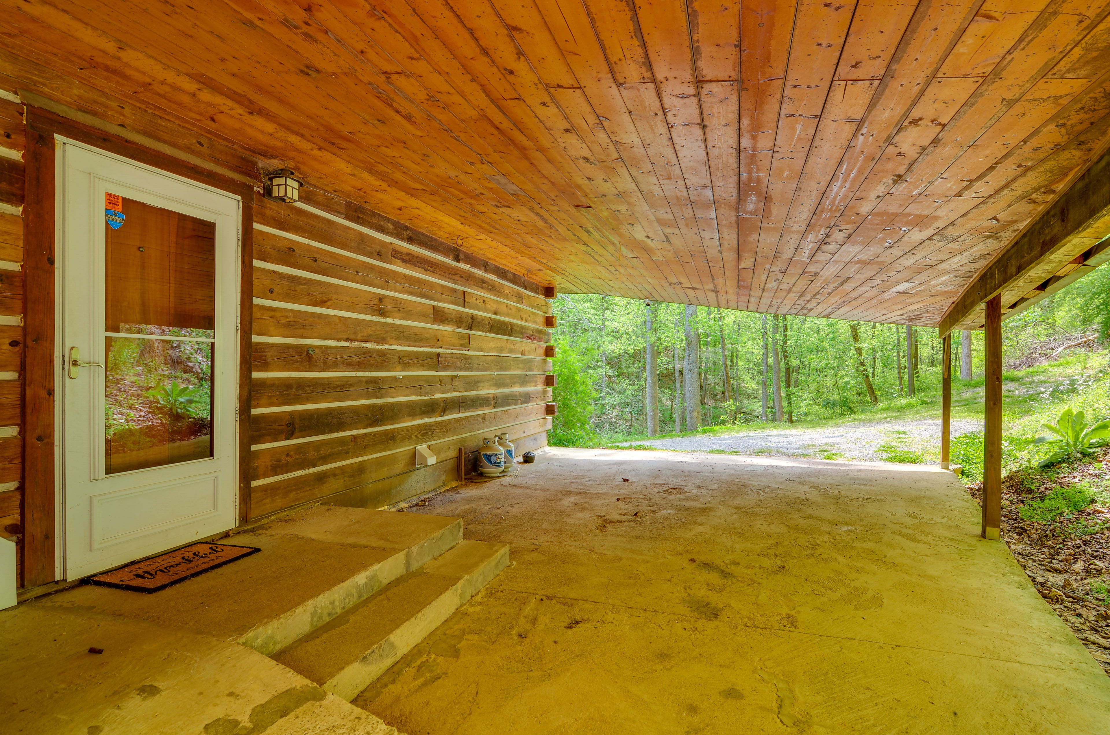 Private Entrance | Step-Free Access via Ramp