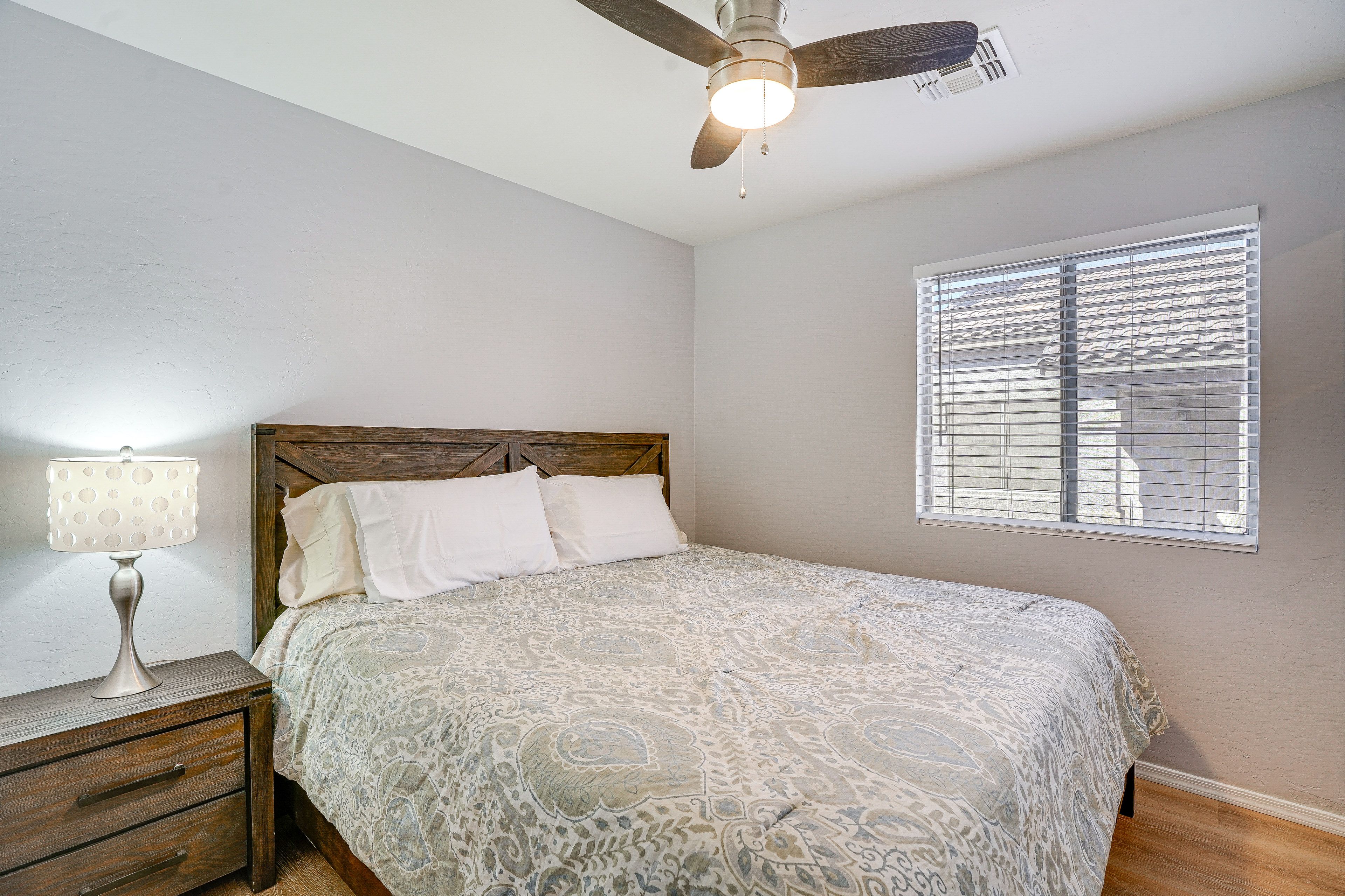 Bedroom 3 | King Bed