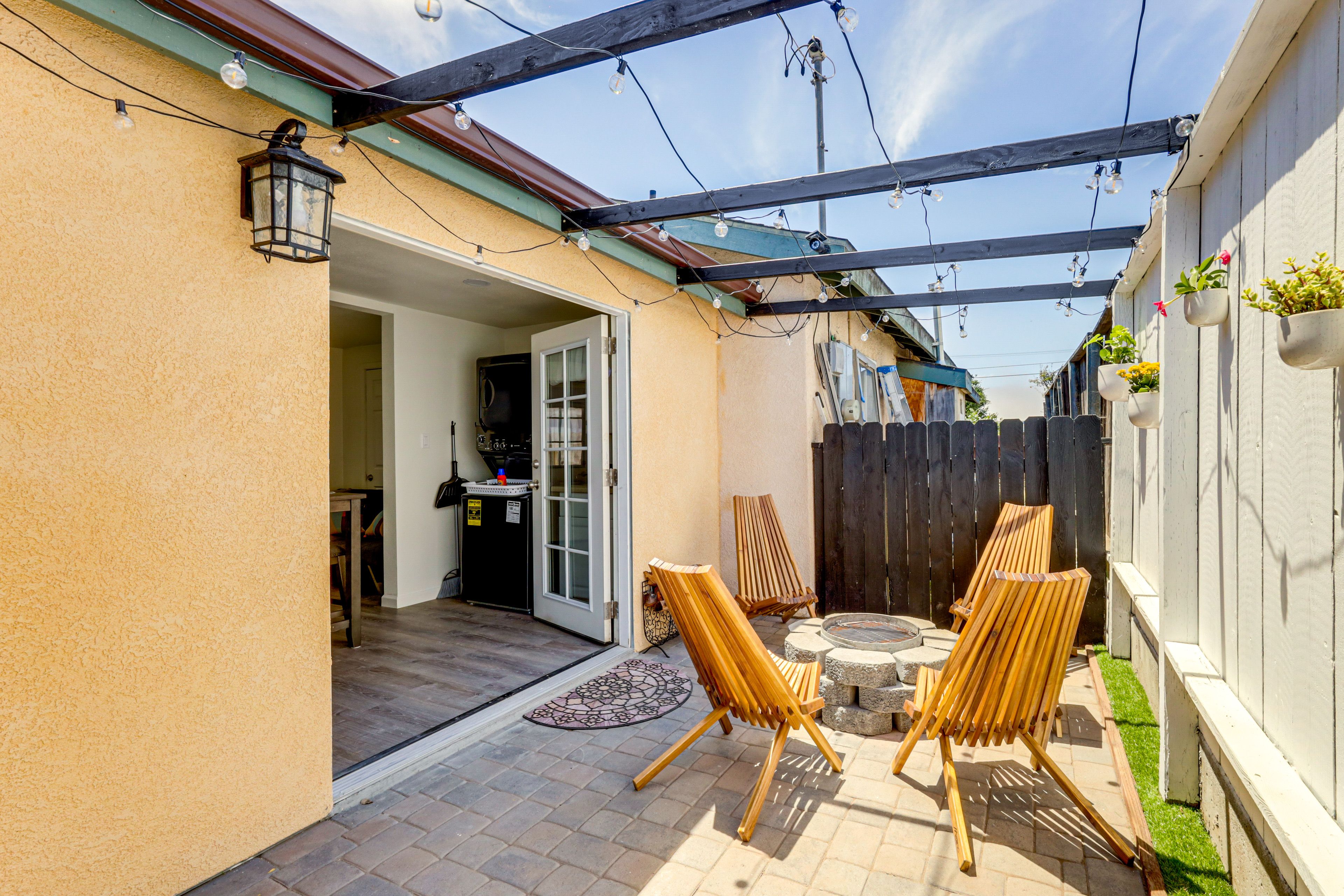 House Exterior | Furnished Patio | Gas Fire Pit