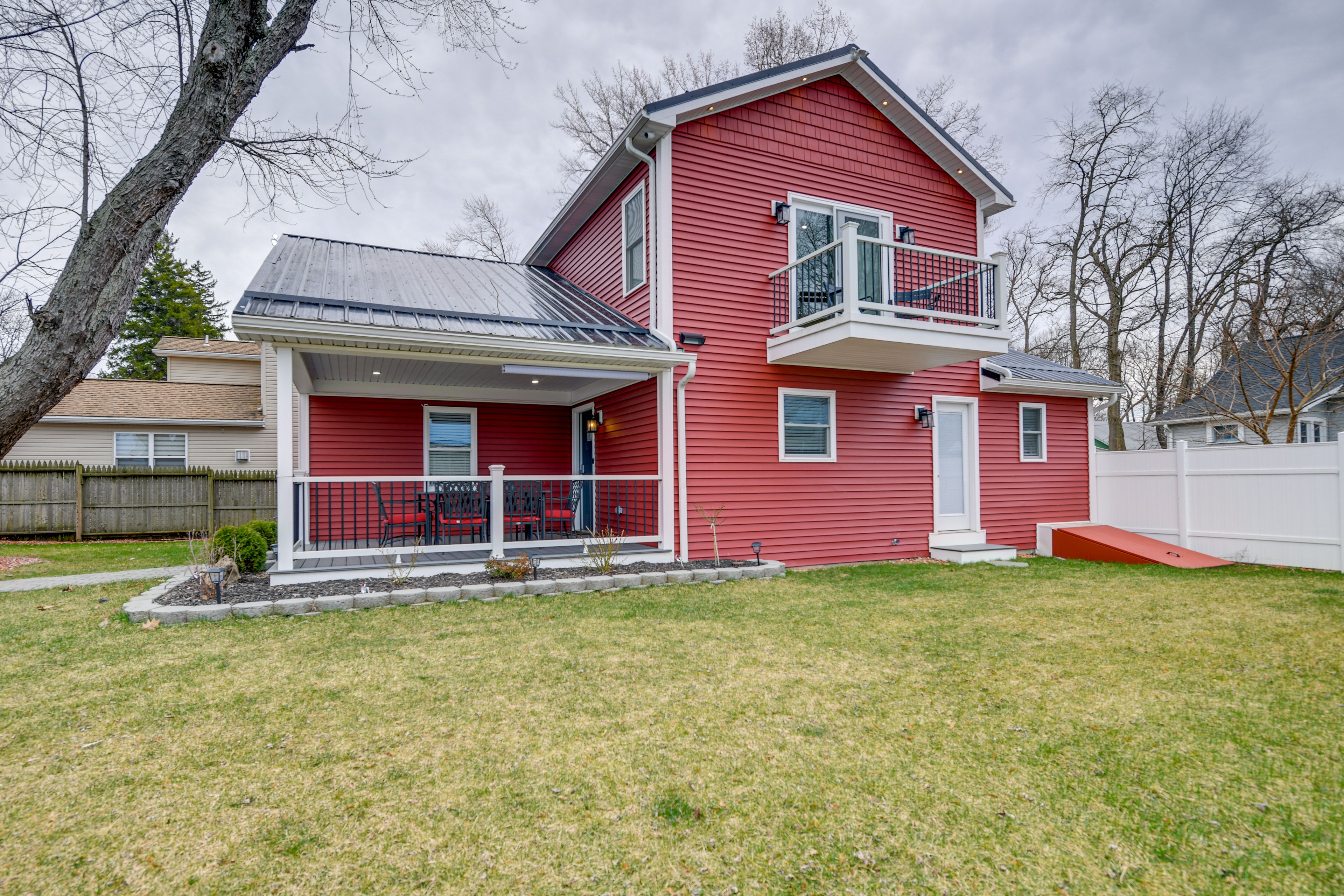 Angola Vacation Rental | 3BR | 2.5 BA | 1,700 Sq Ft | 1 Step to Enter