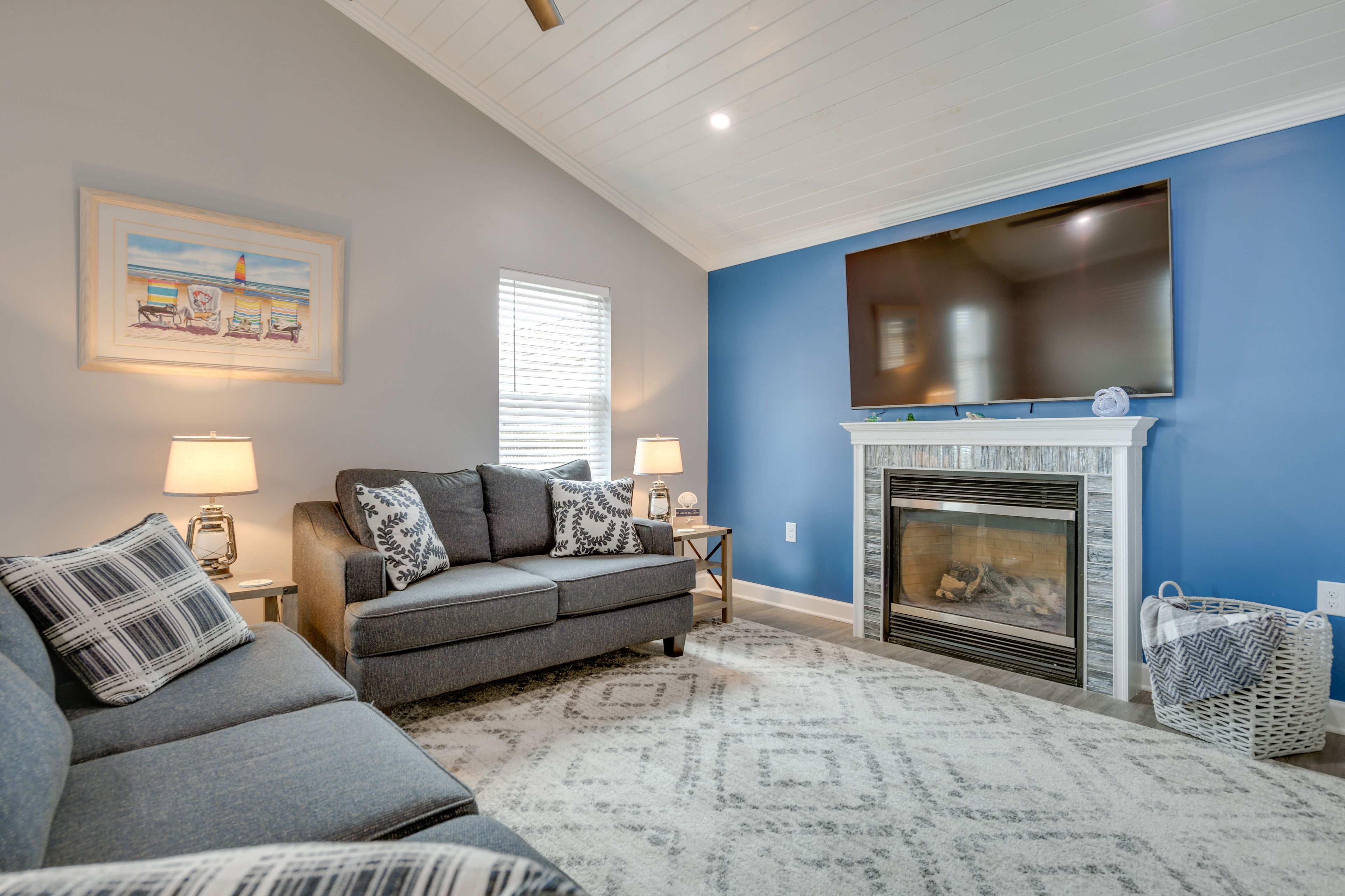 Living Room | Gas Fireplace | Smart TV | 1st Floor