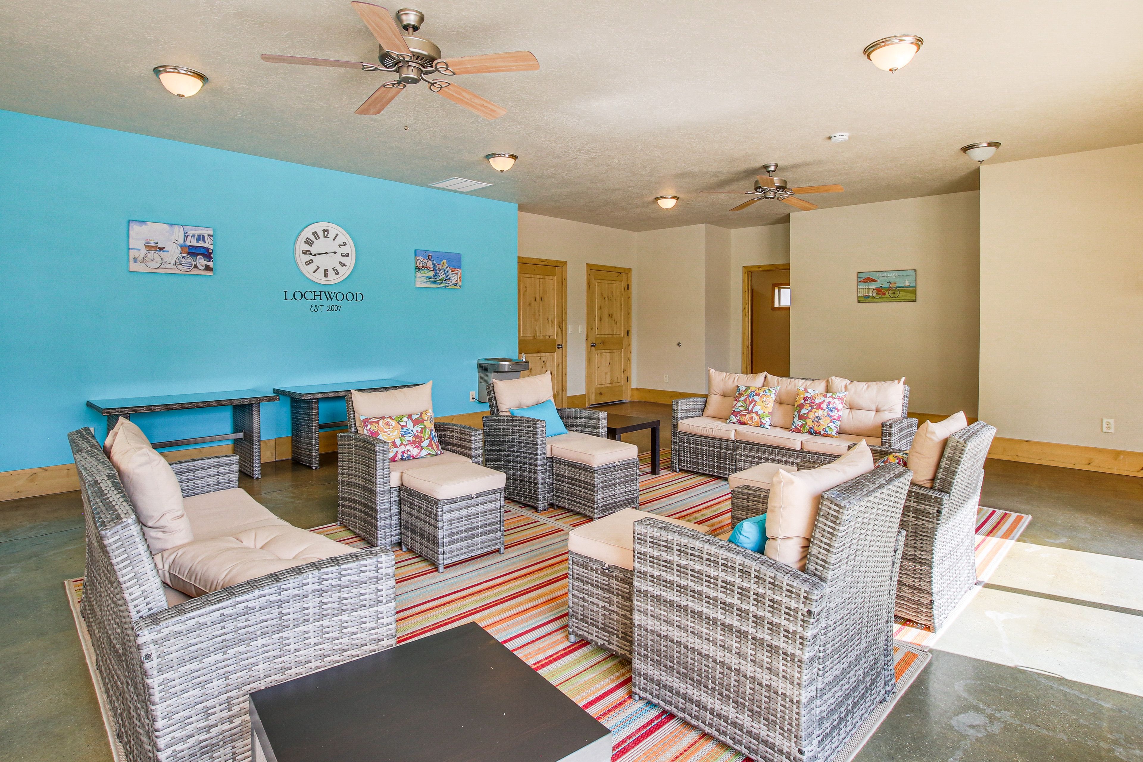 Lochwood Estates | Community Amenities