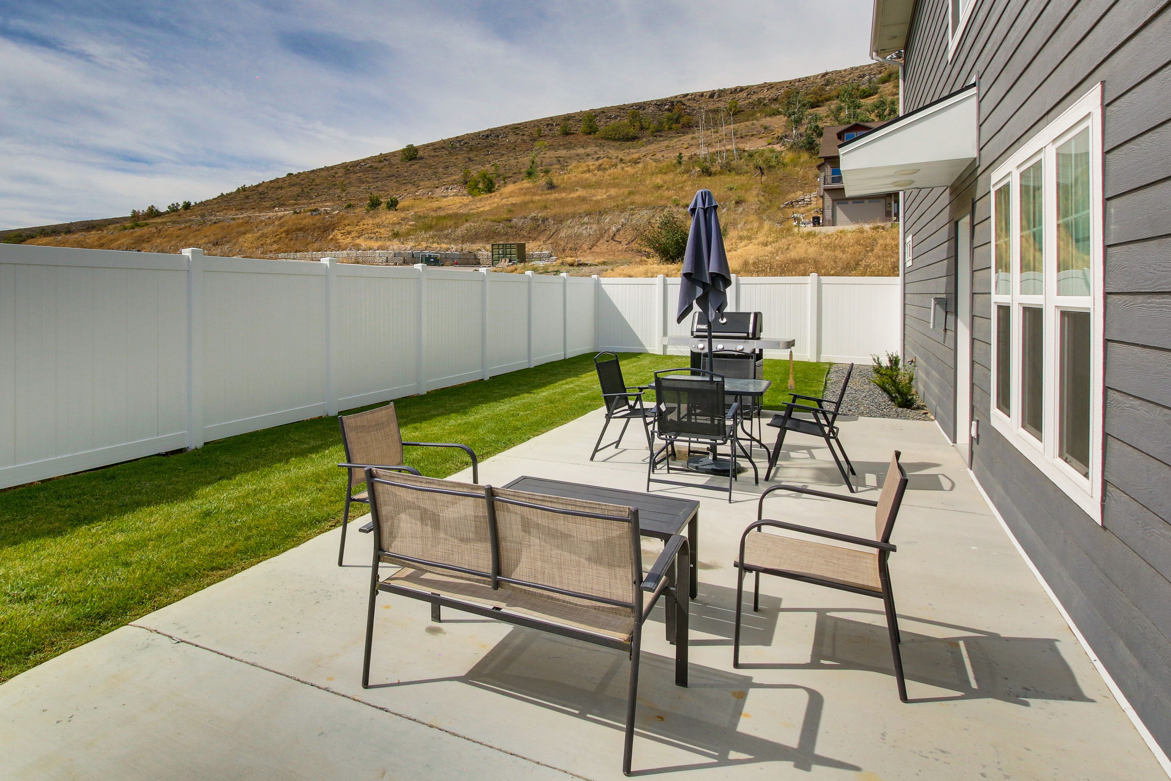 Back Patio | Gas Grill