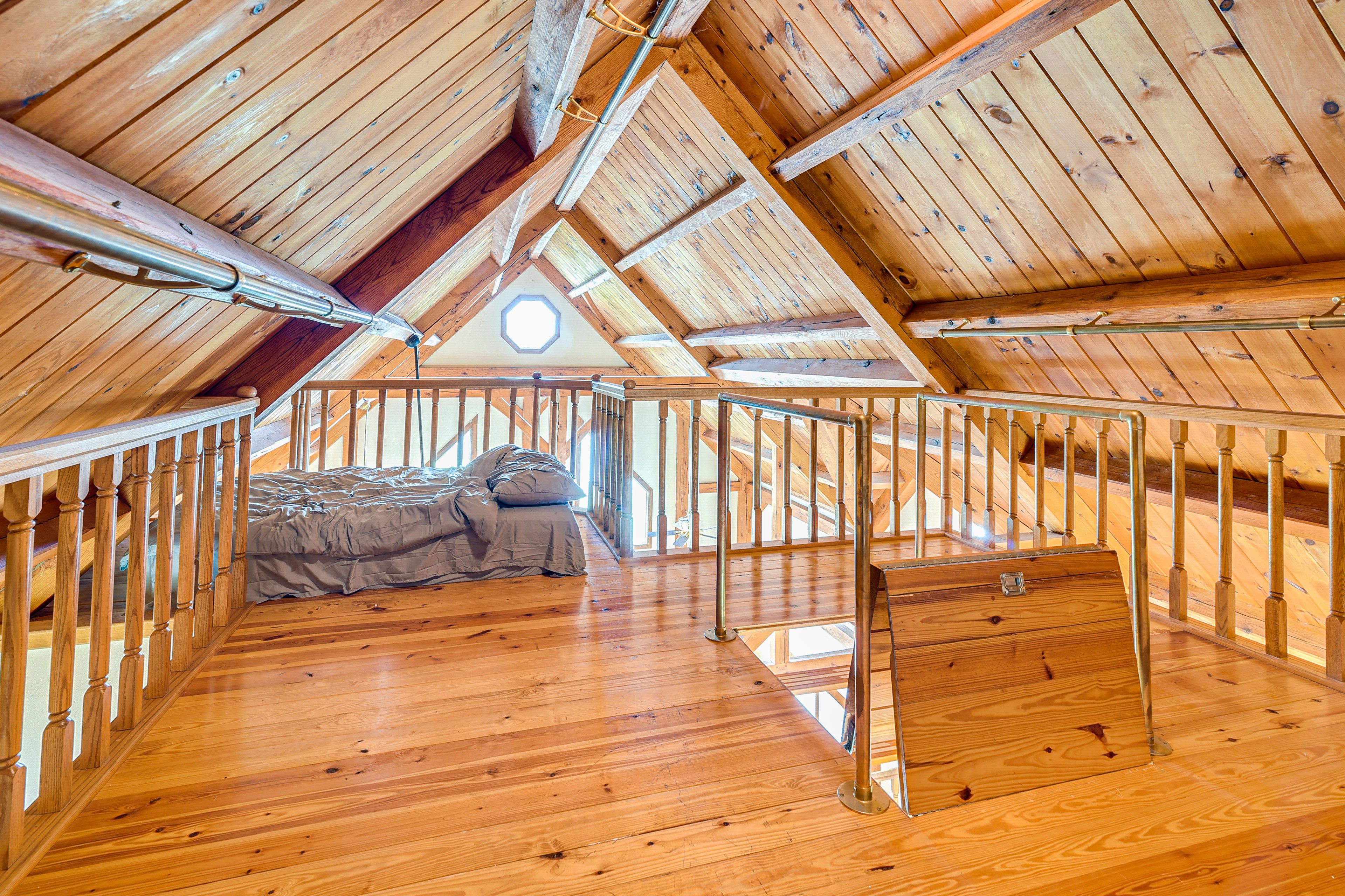 3rd-Floor Loft | Twin Bed | 2 Queen Sleeper Sofas