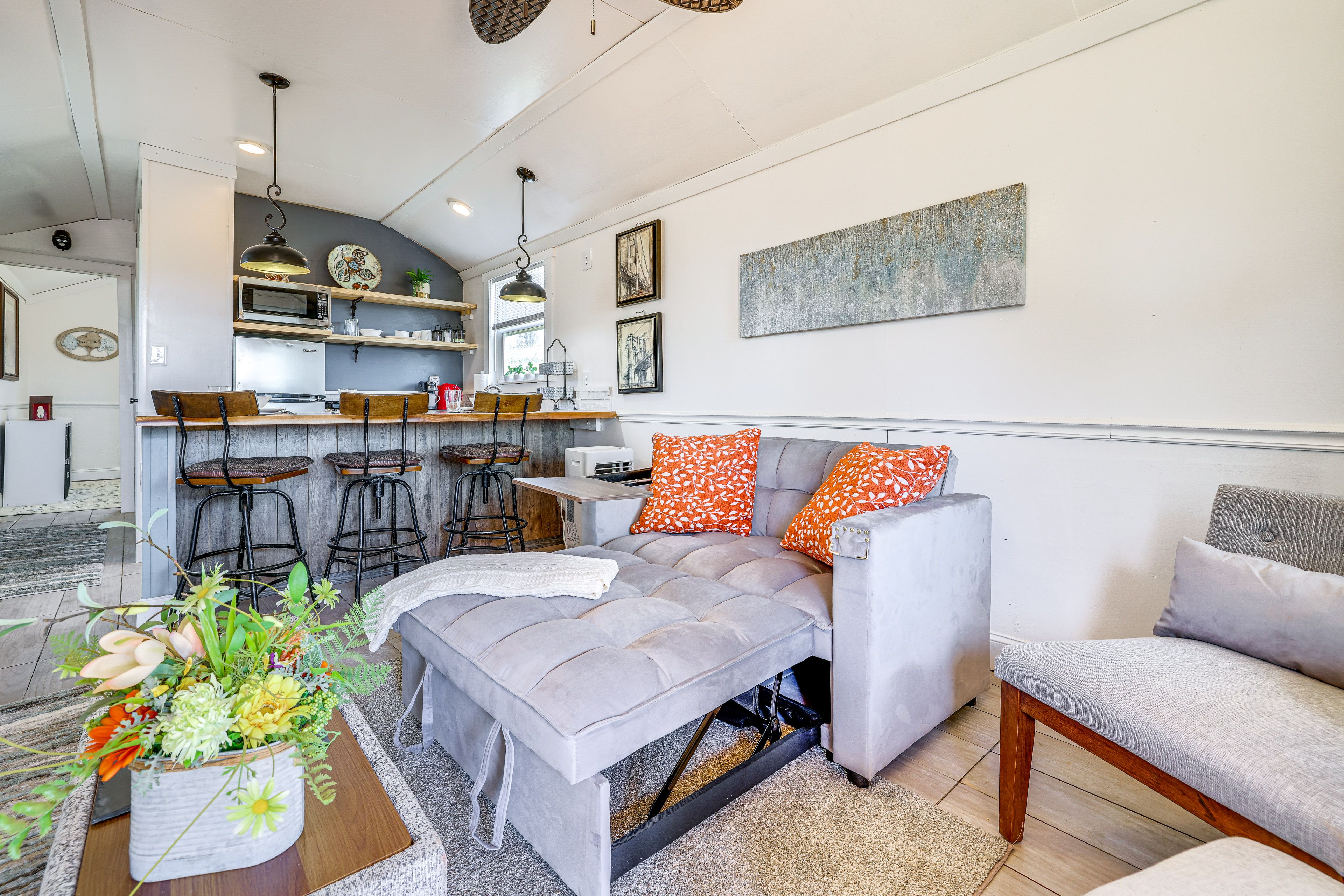 Living Room | Full Sleeper Sofa