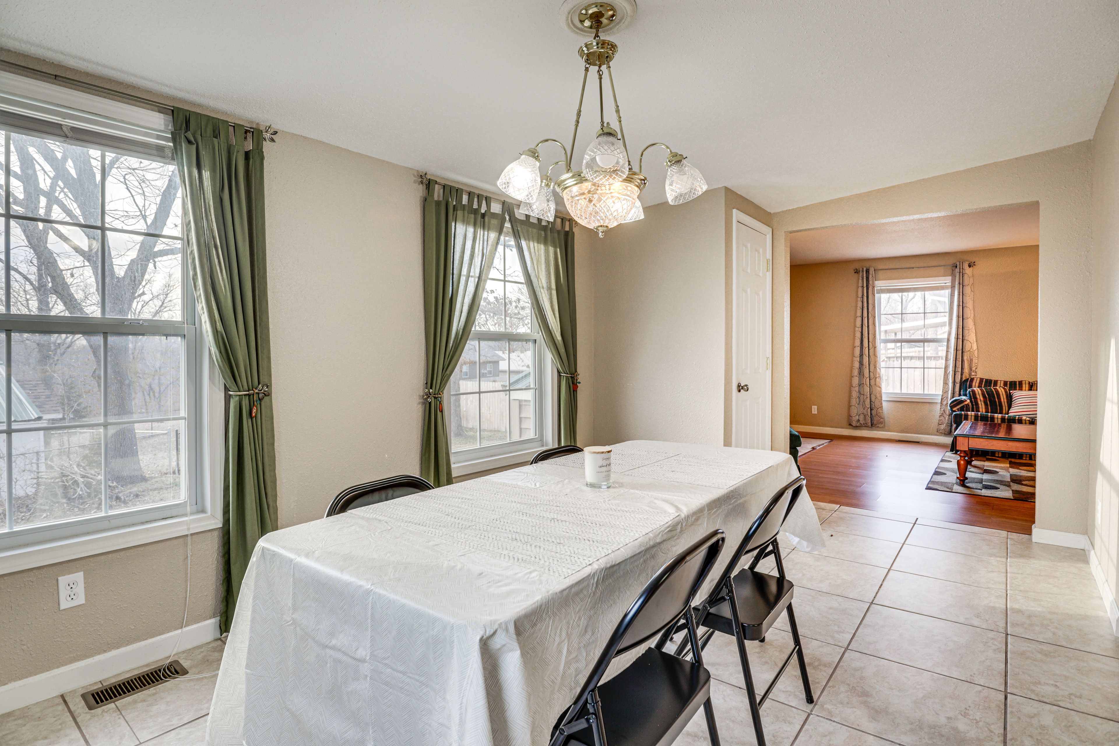 Dining Area | Dishware + Flatware
