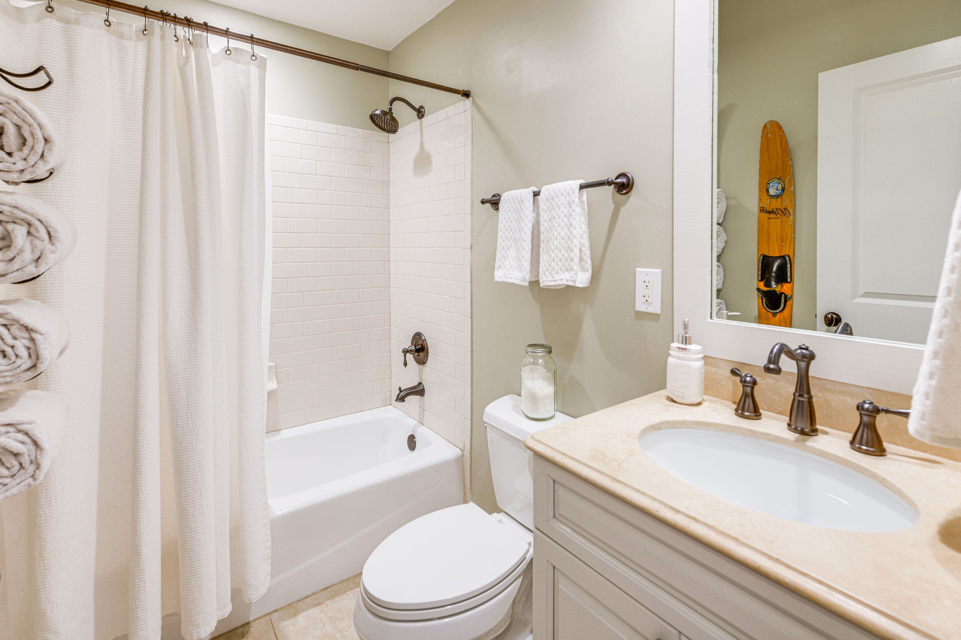 Full Bathroom