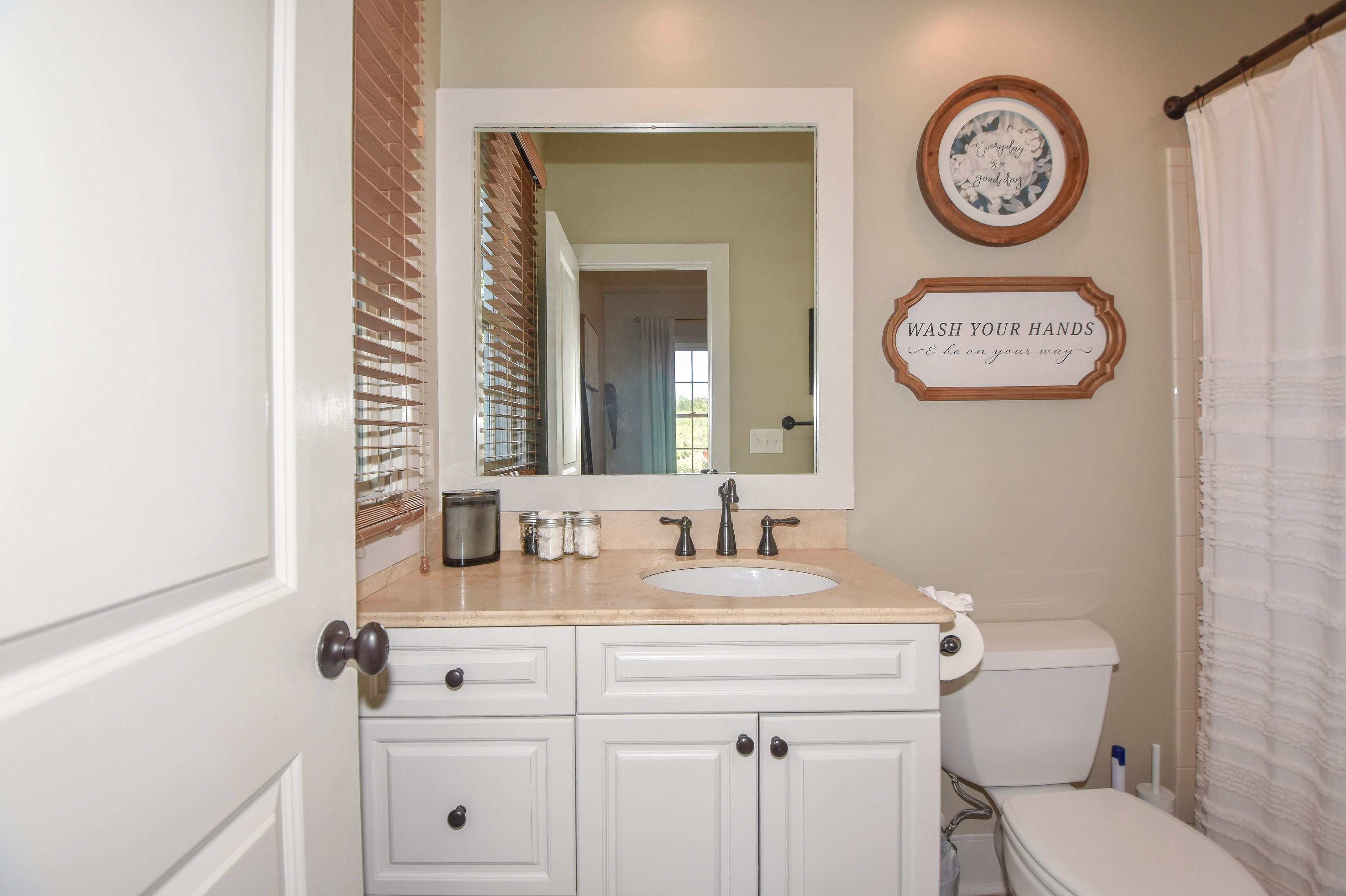 En-Suite Bathroom