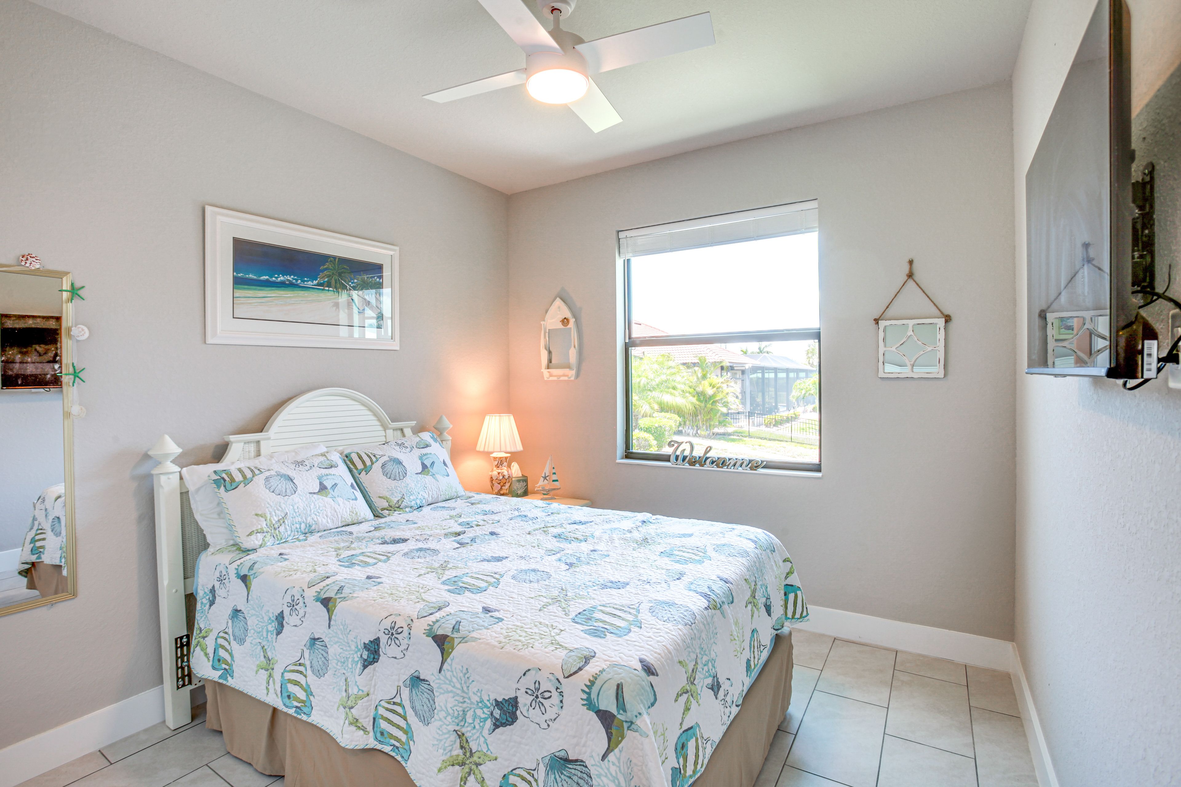 Bedroom 3 | Queen Bed
