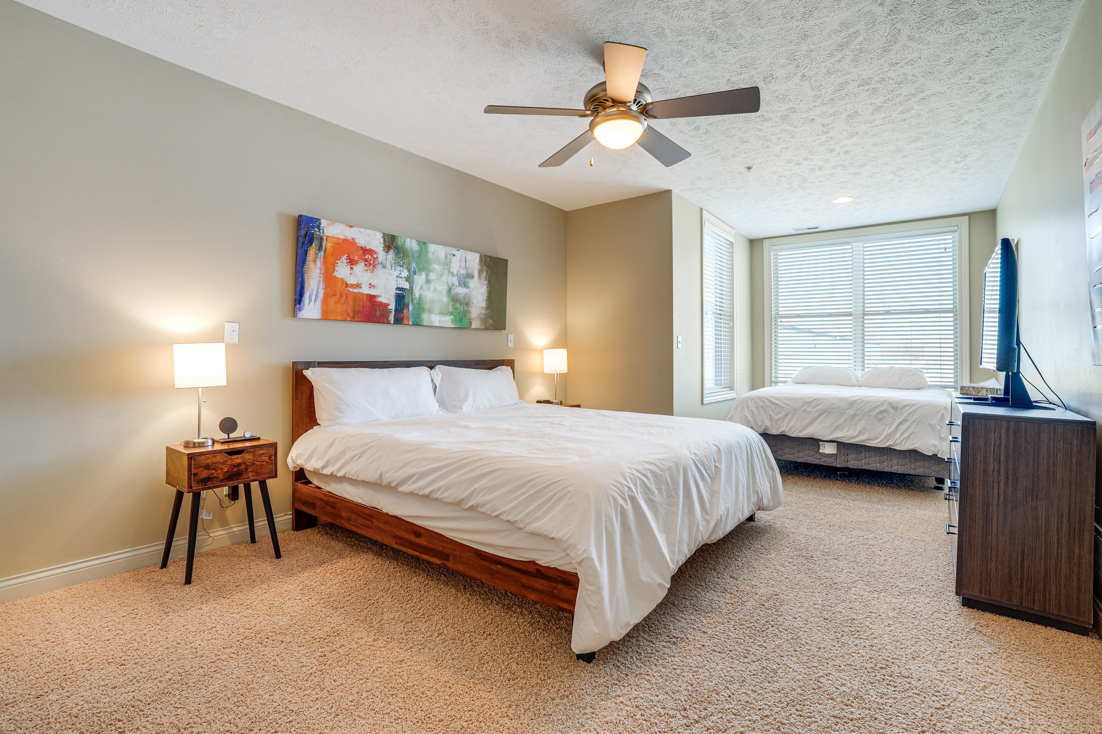 Bedroom 1 | King Bed | Queen Bed | Linens Provided