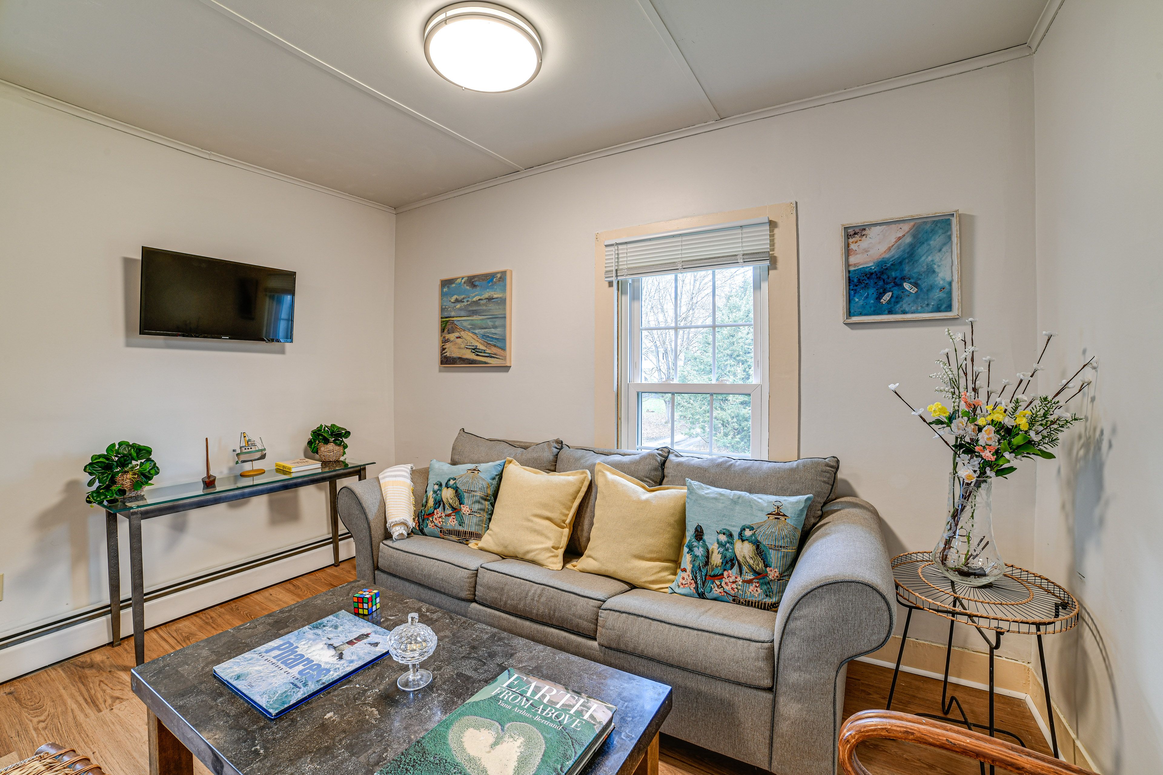 Living Room | 1st Floor