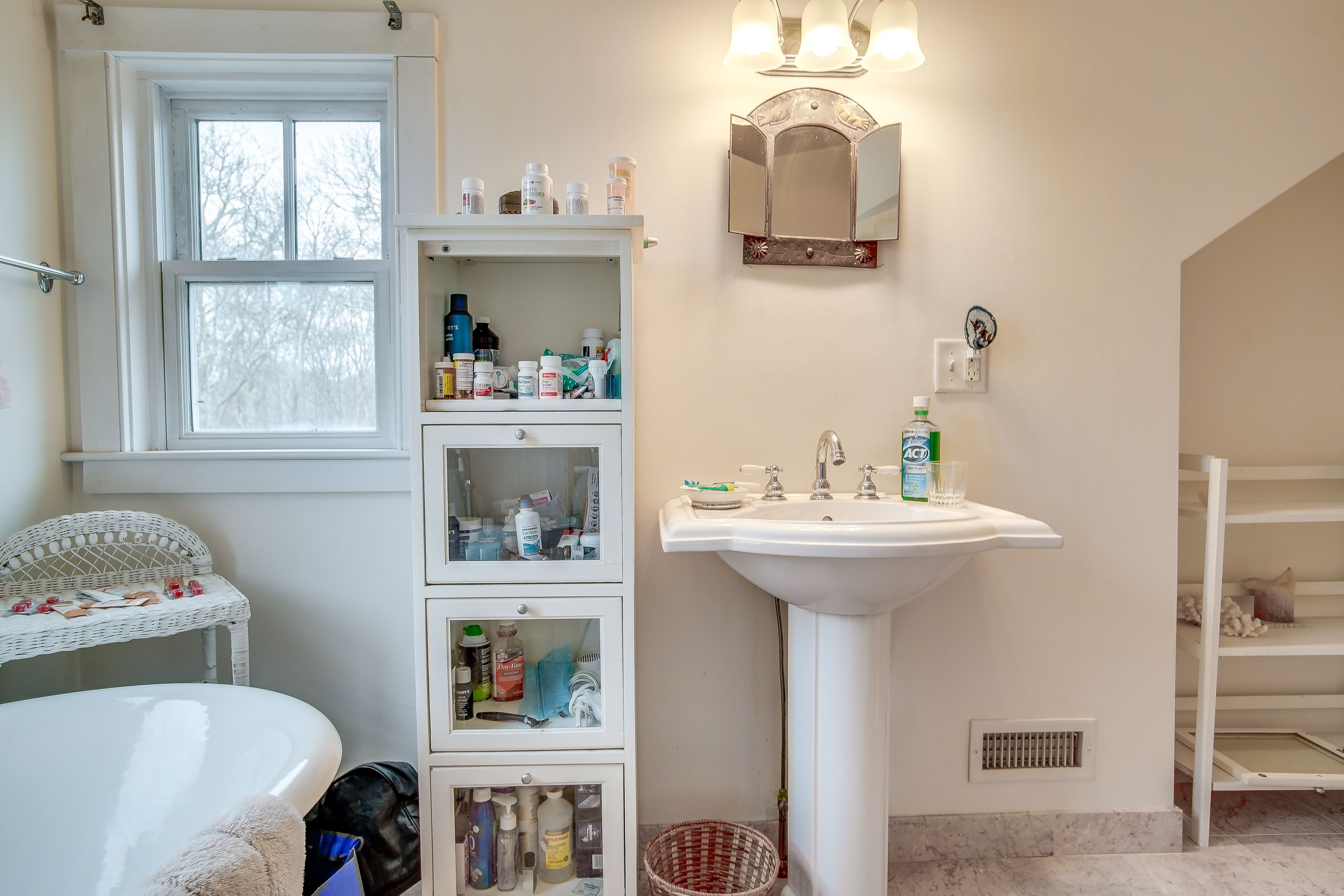En-Suite Bathroom | Soaking Tub | 2nd Floor