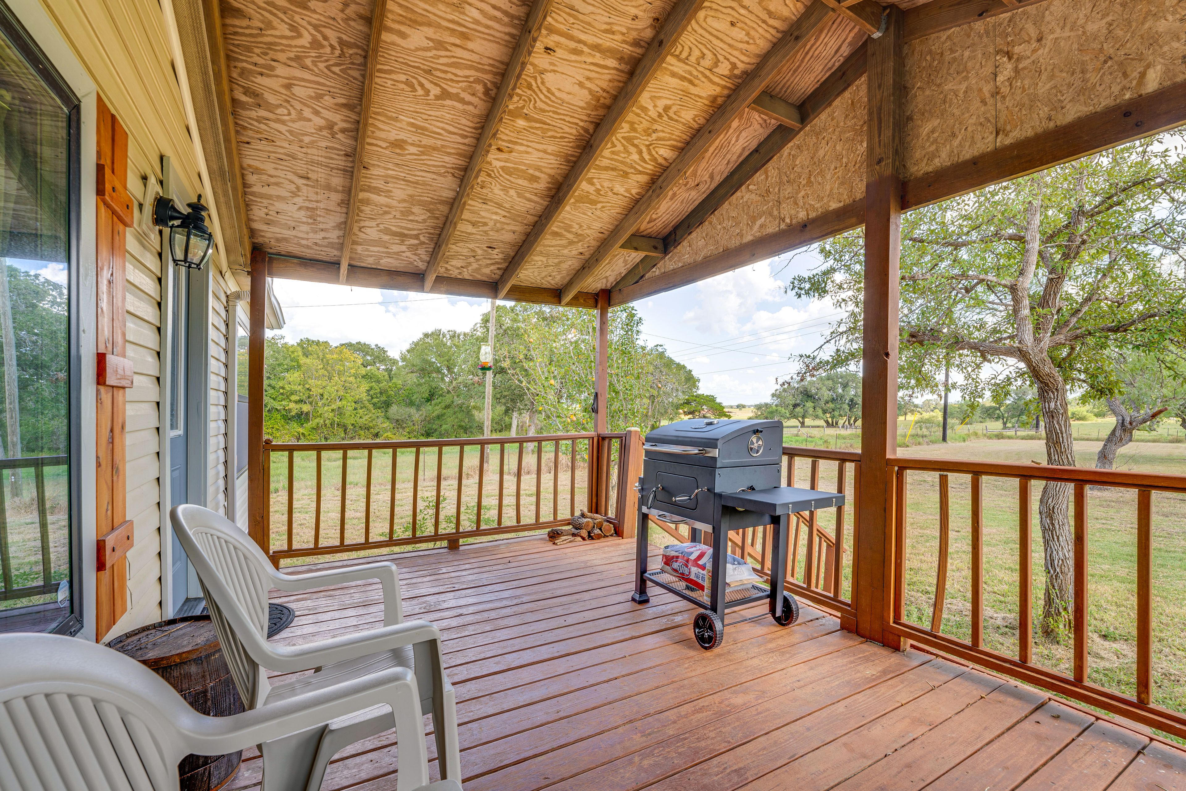 Porch | Charcoal Grill (Charcoal Provided) | Porch Swing
