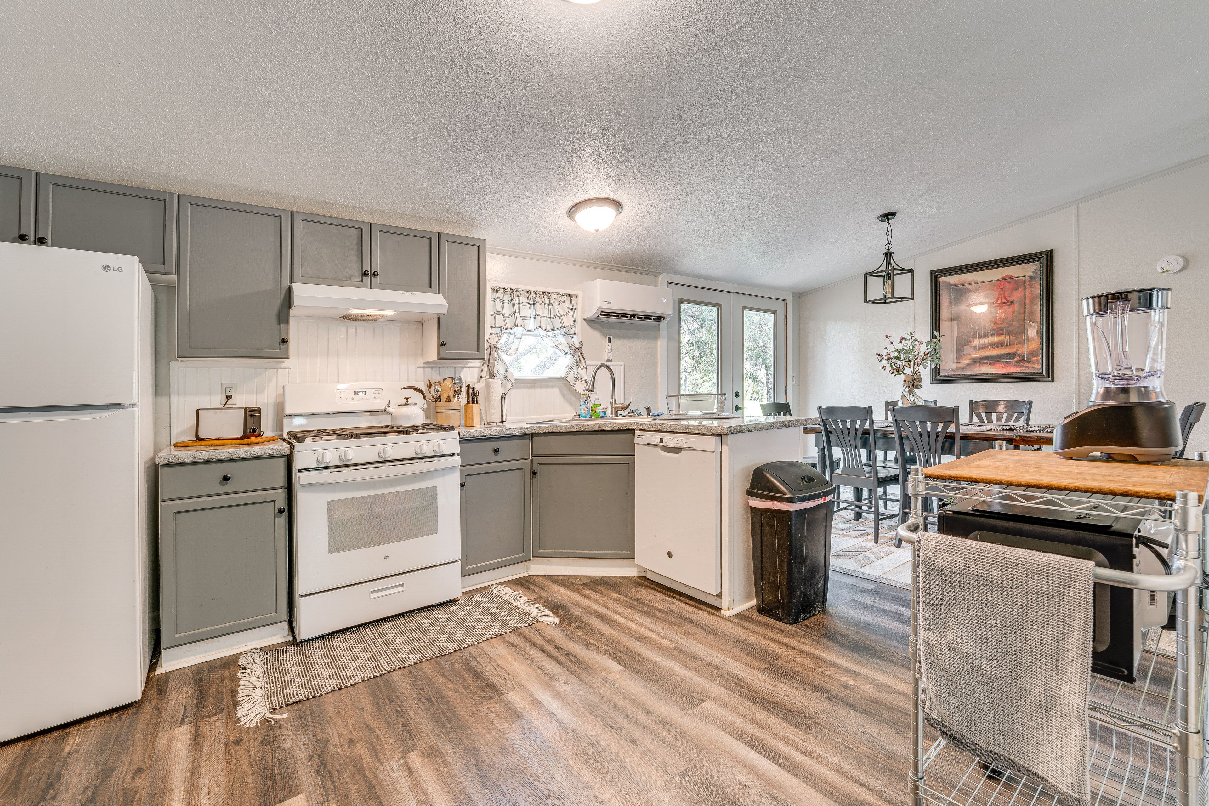 Kitchen | Cooking Basics | Drip Coffee Maker | Blender