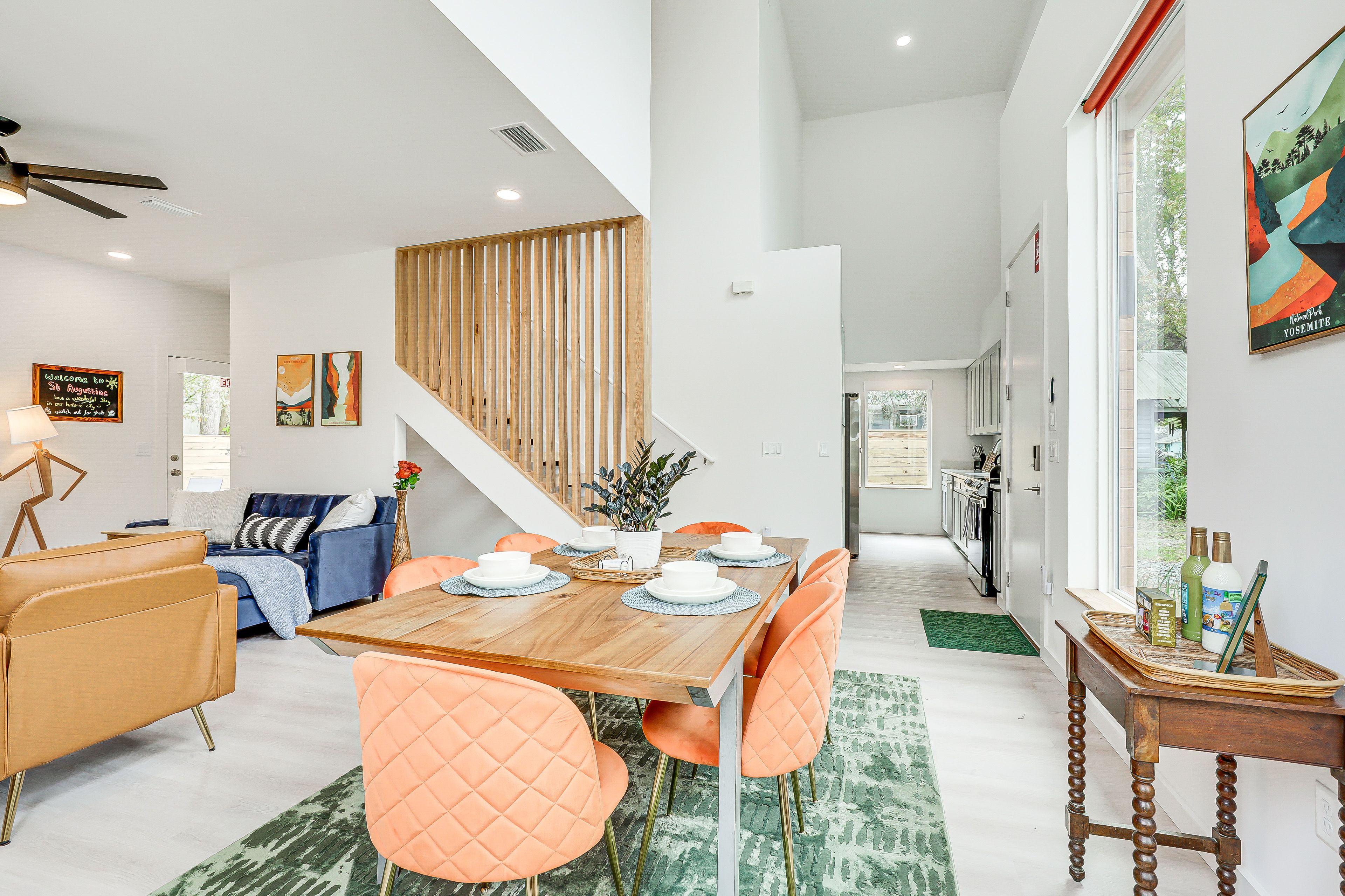 Dining Area | 1st Floor