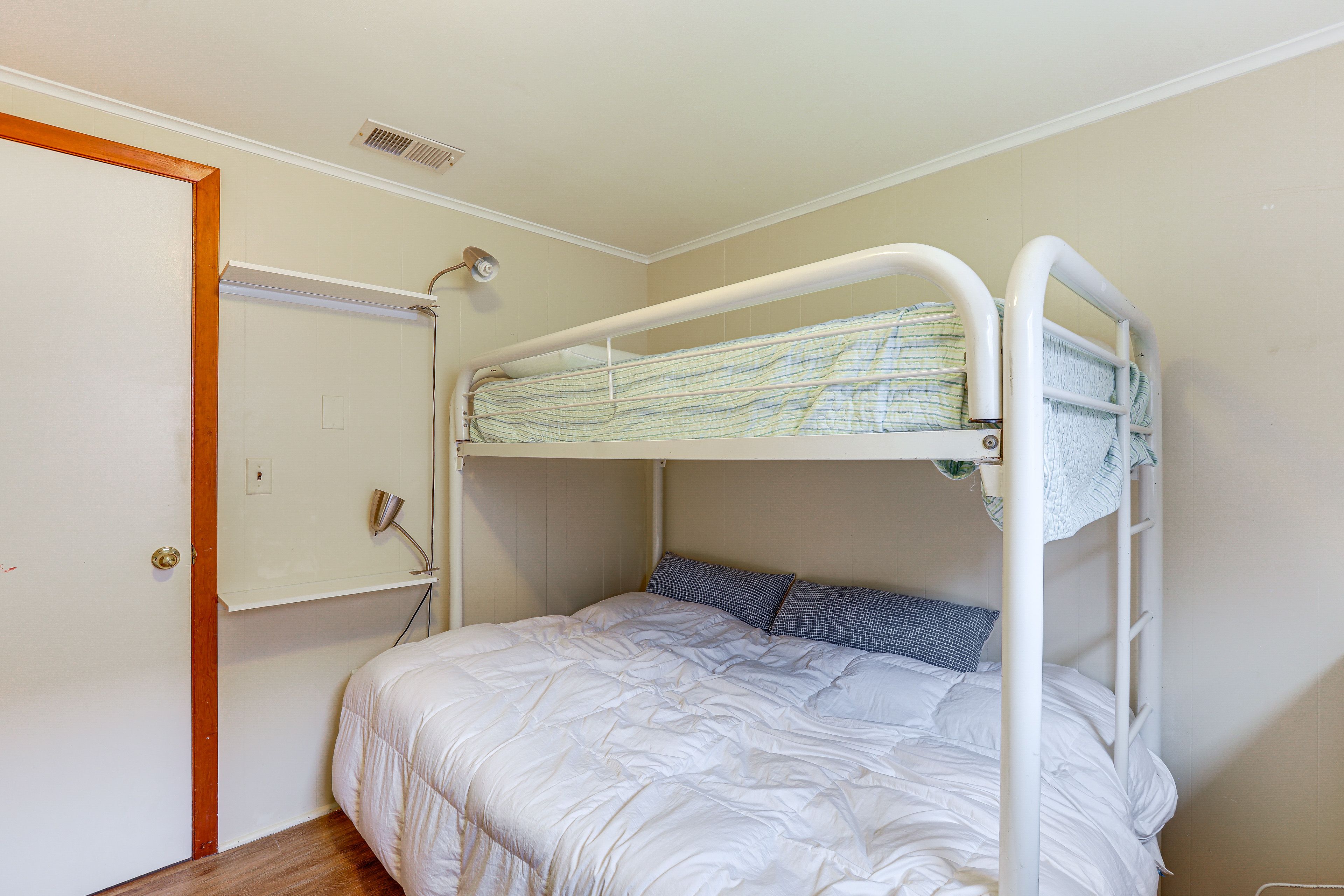 Bedroom 3 | Queen Bed (New Photos Coming Soon)