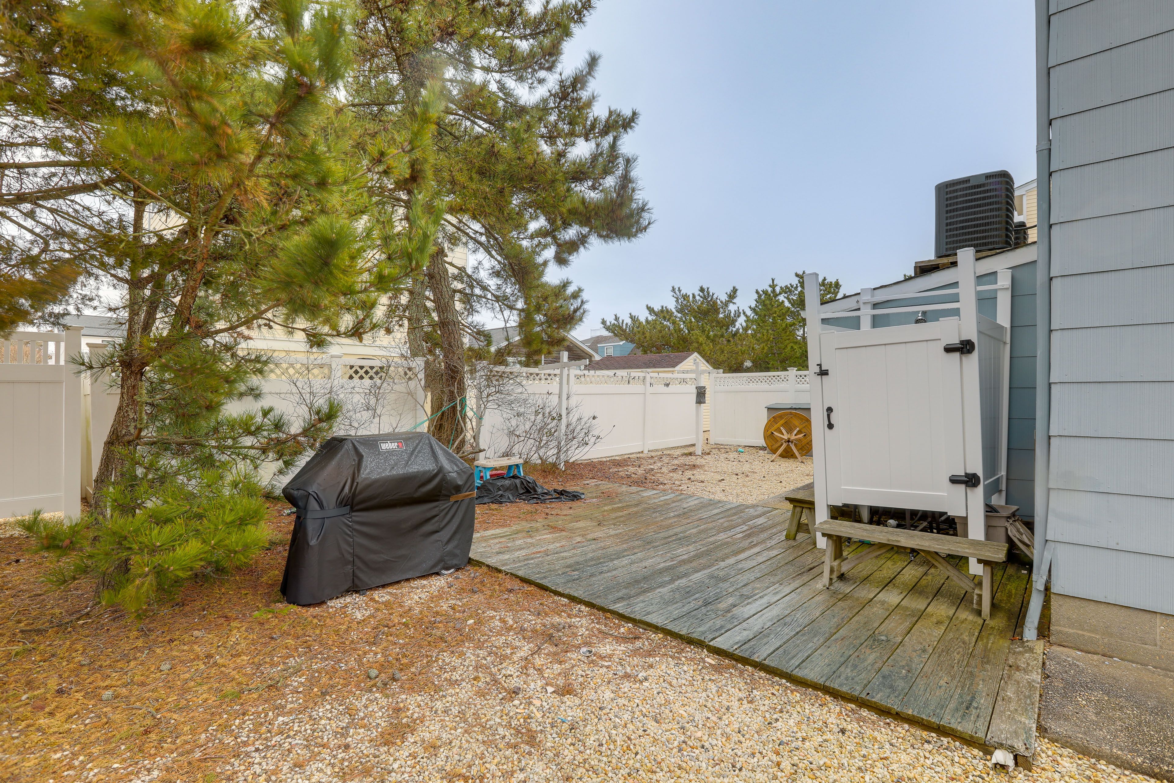 Private Yard | Central A/C | Free WiFi