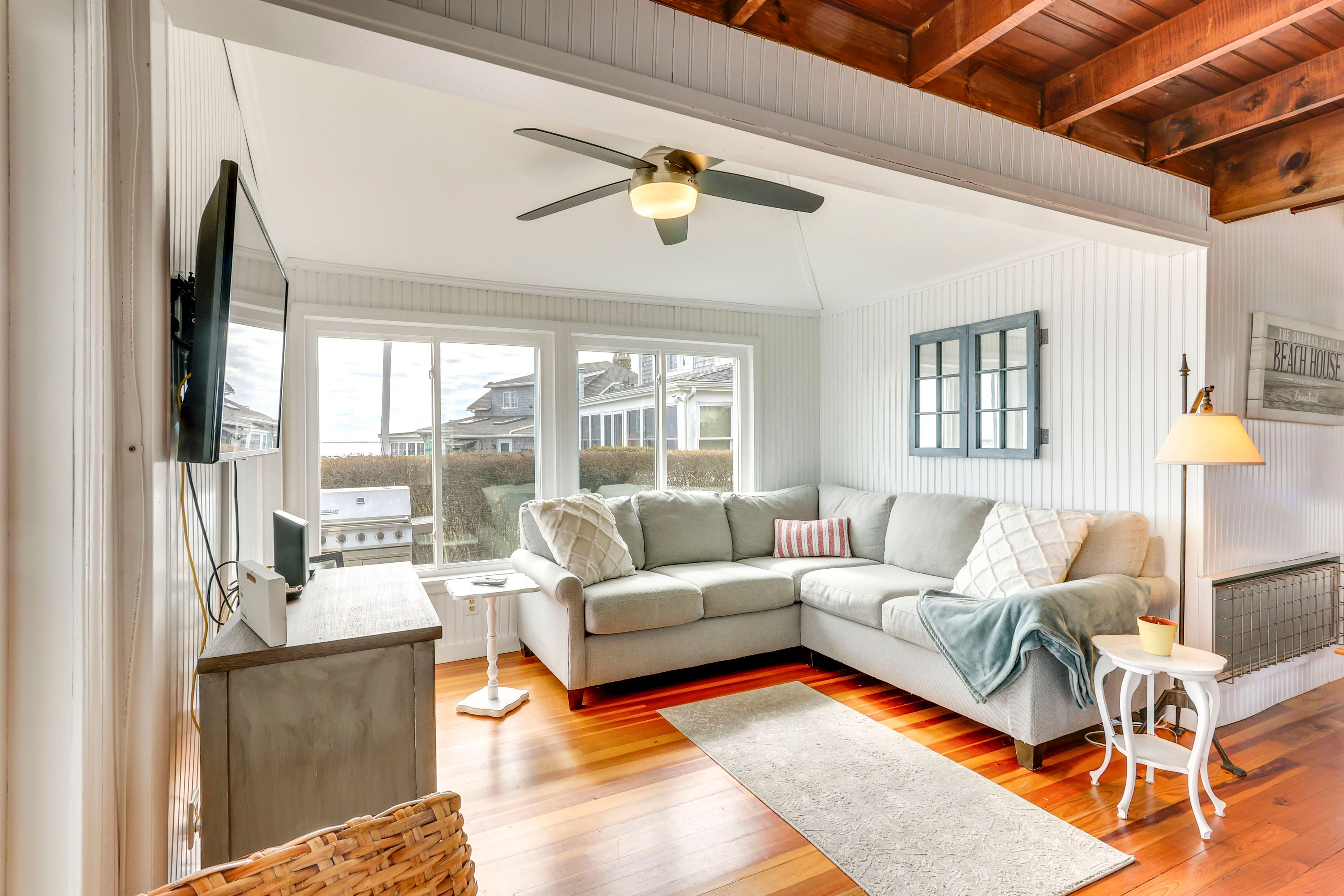 Living Room | Smart TV | 1st Floor
