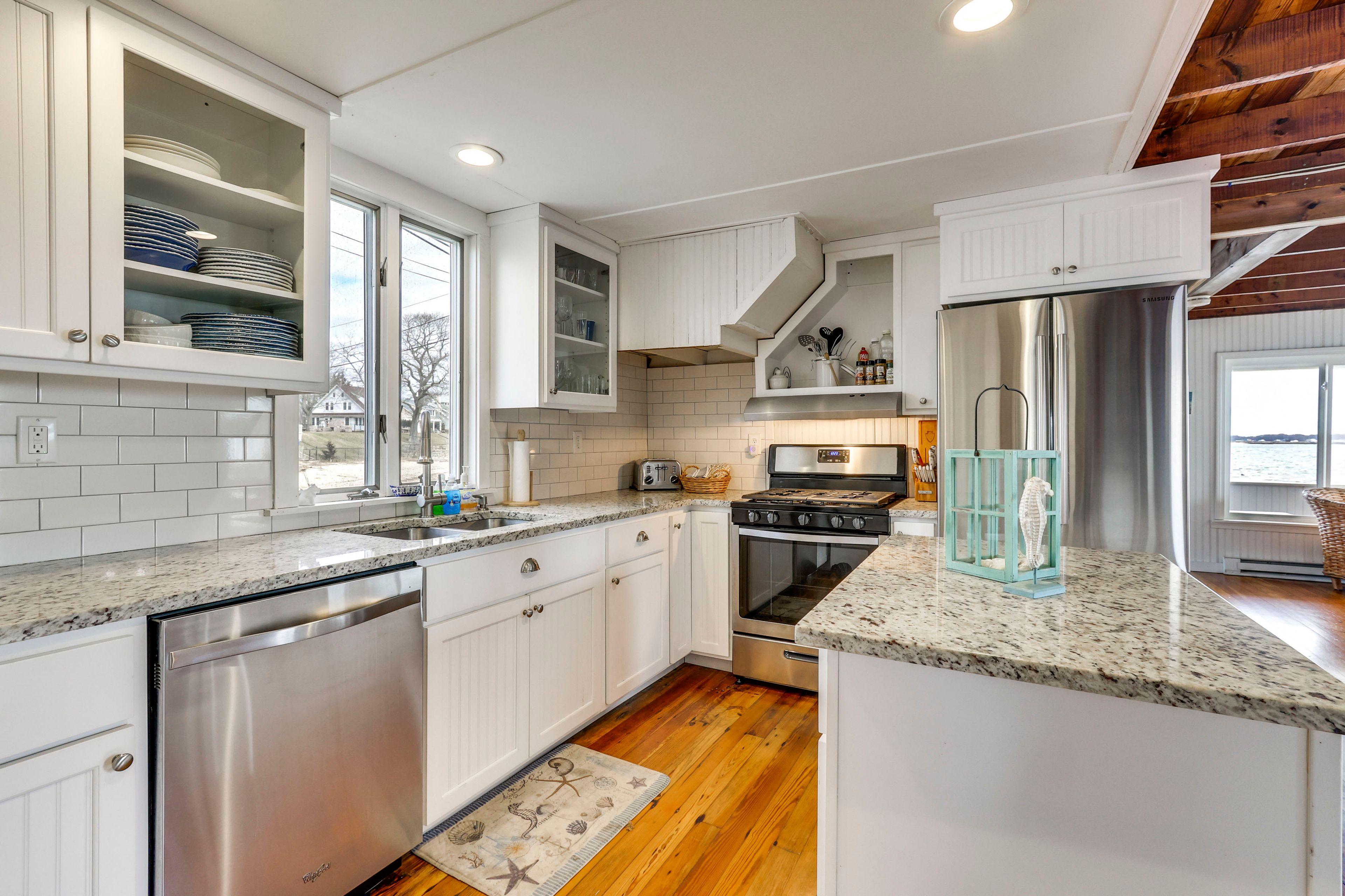 Kitchen | Cooking Basics Supplied | 1st Floor
