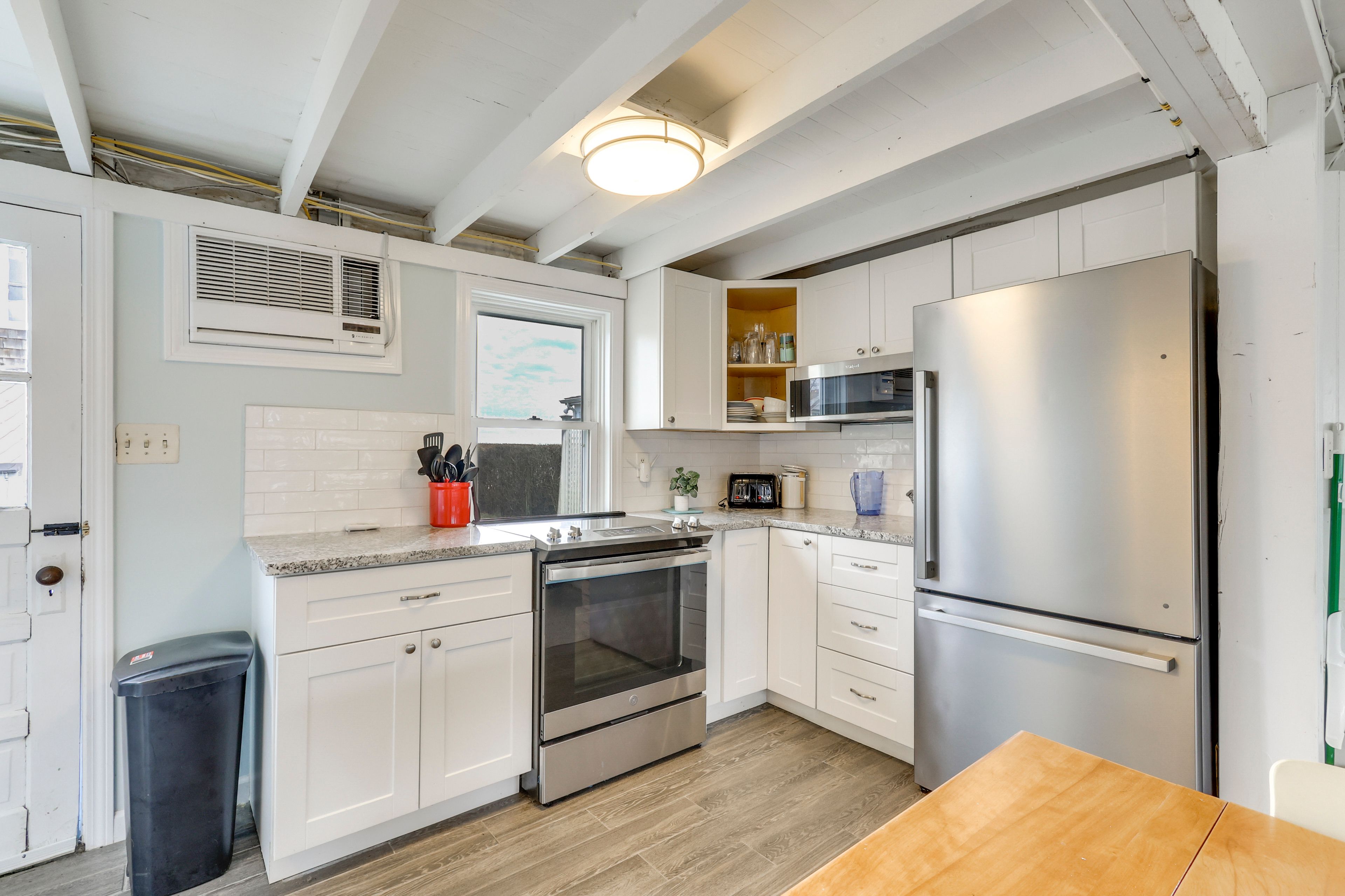 Kitchen | Cooking Basics Supplied | 1st Floor