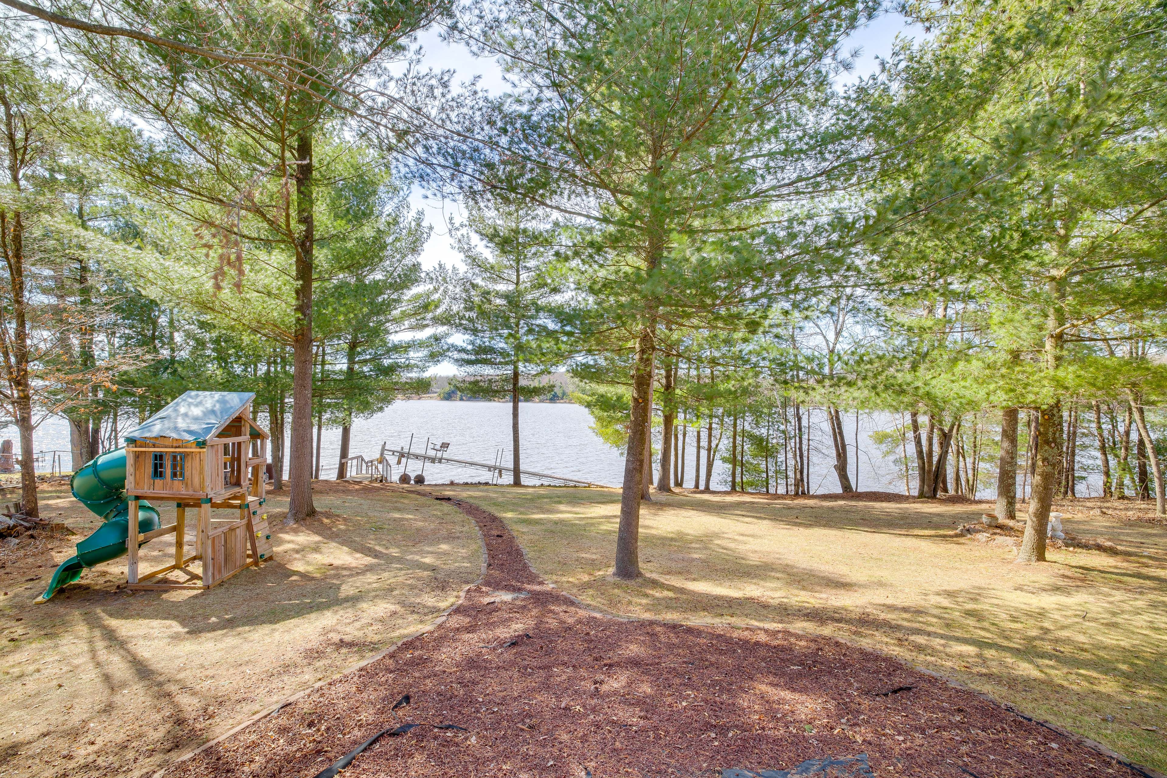Path to Lake | Kids Playset