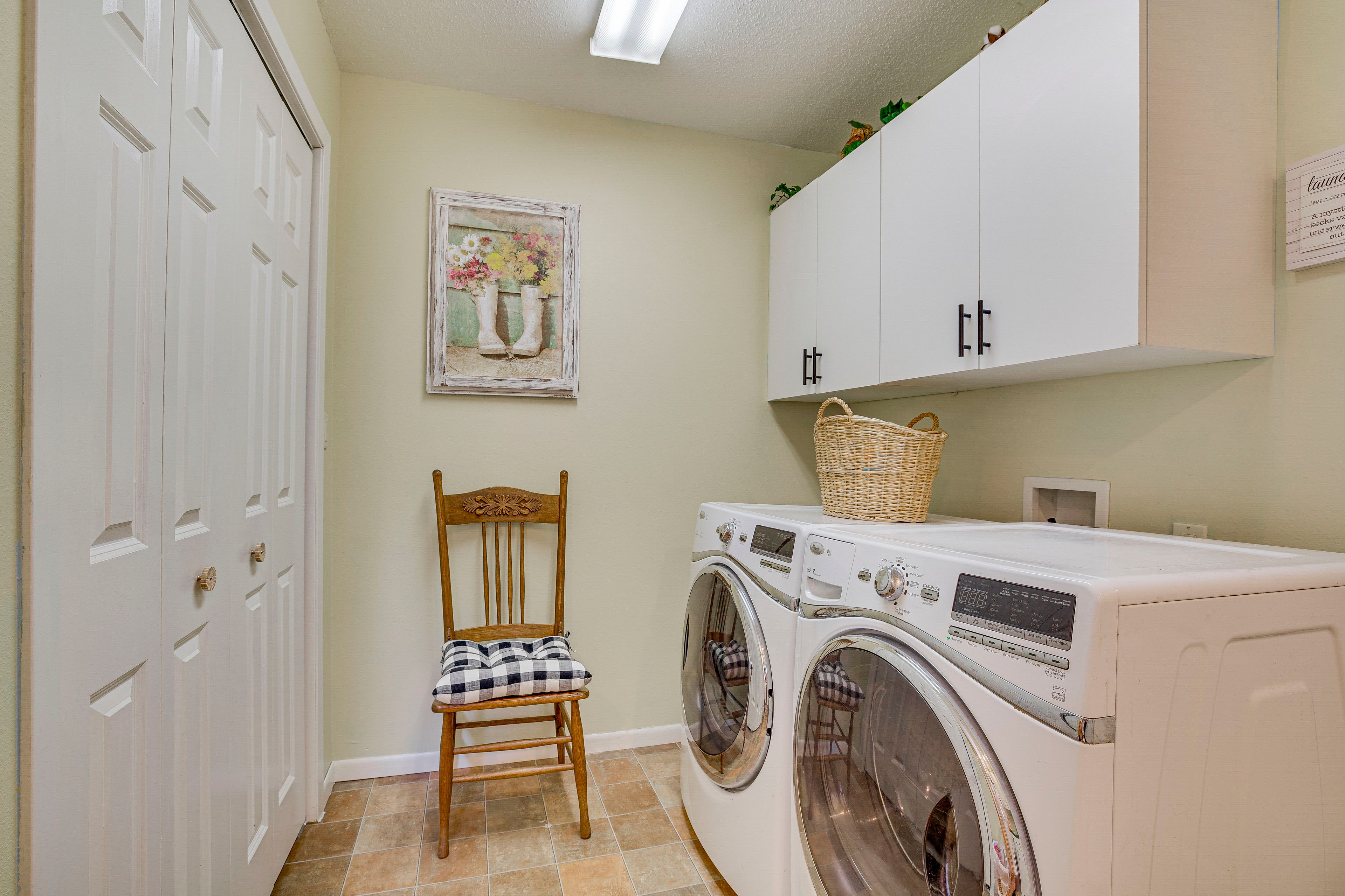 Laundry Room | Main Level | Detergent Provided