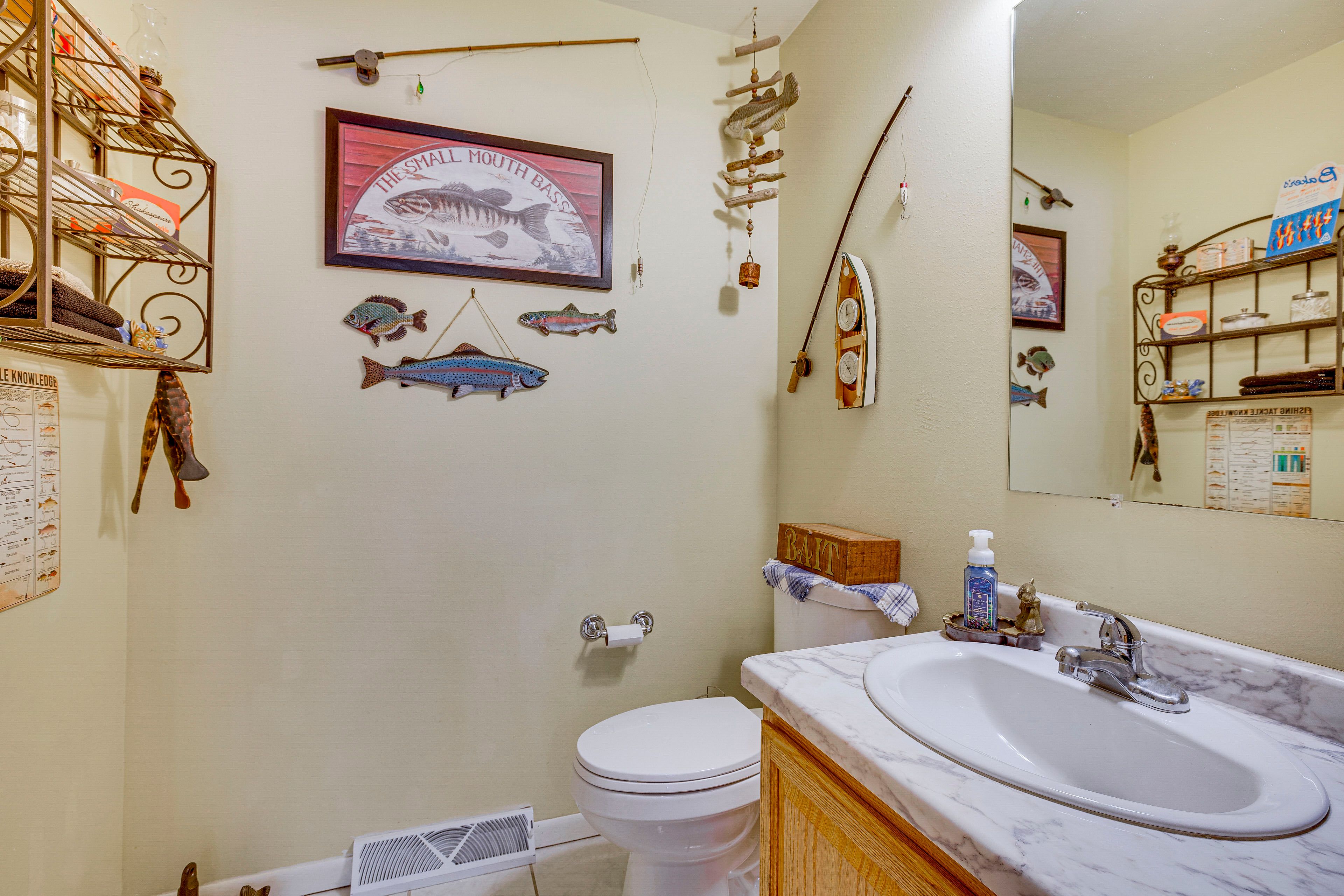 Half Bathroom | Main Level