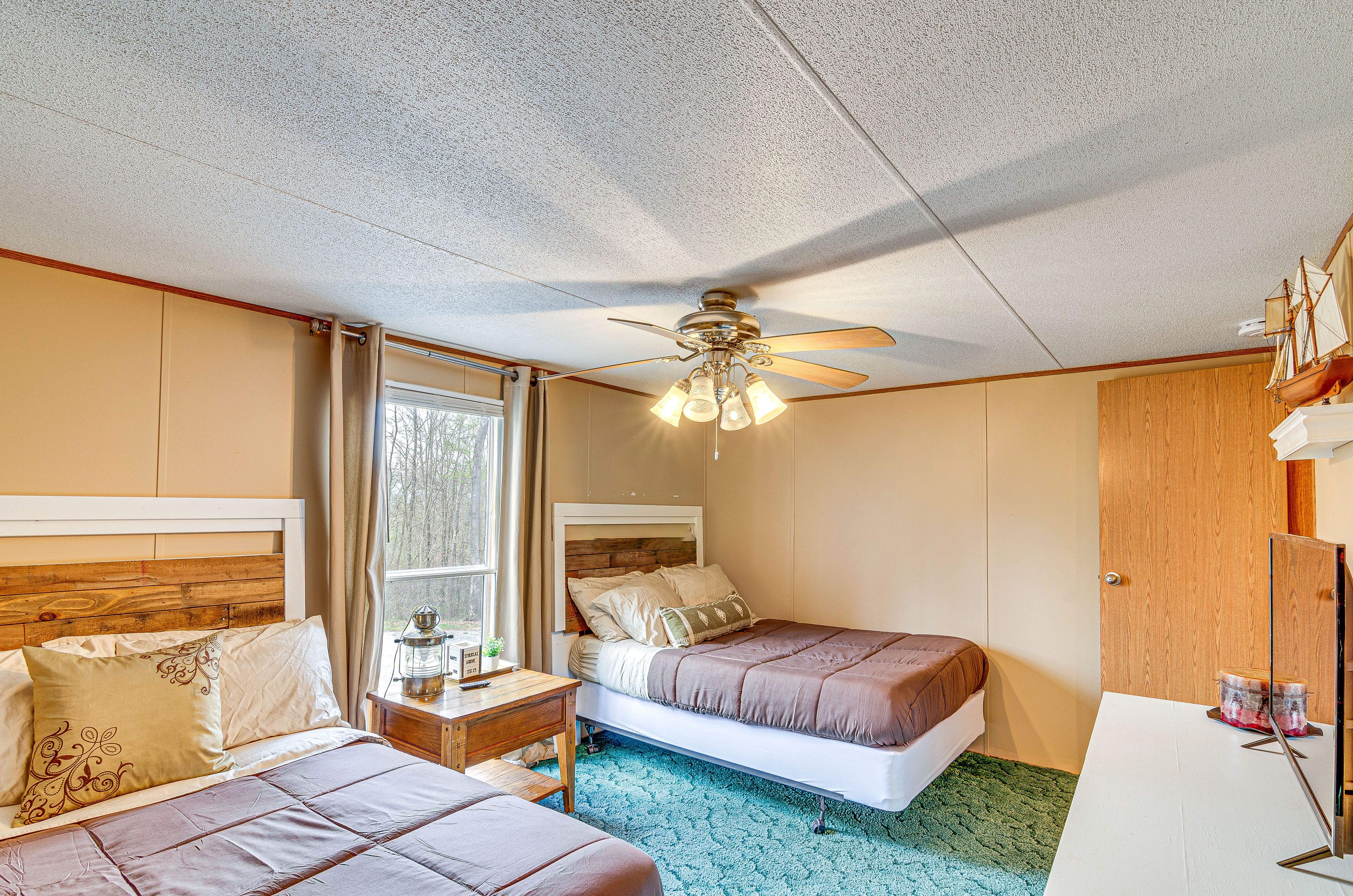 Bedroom 3 | 2 Full Beds