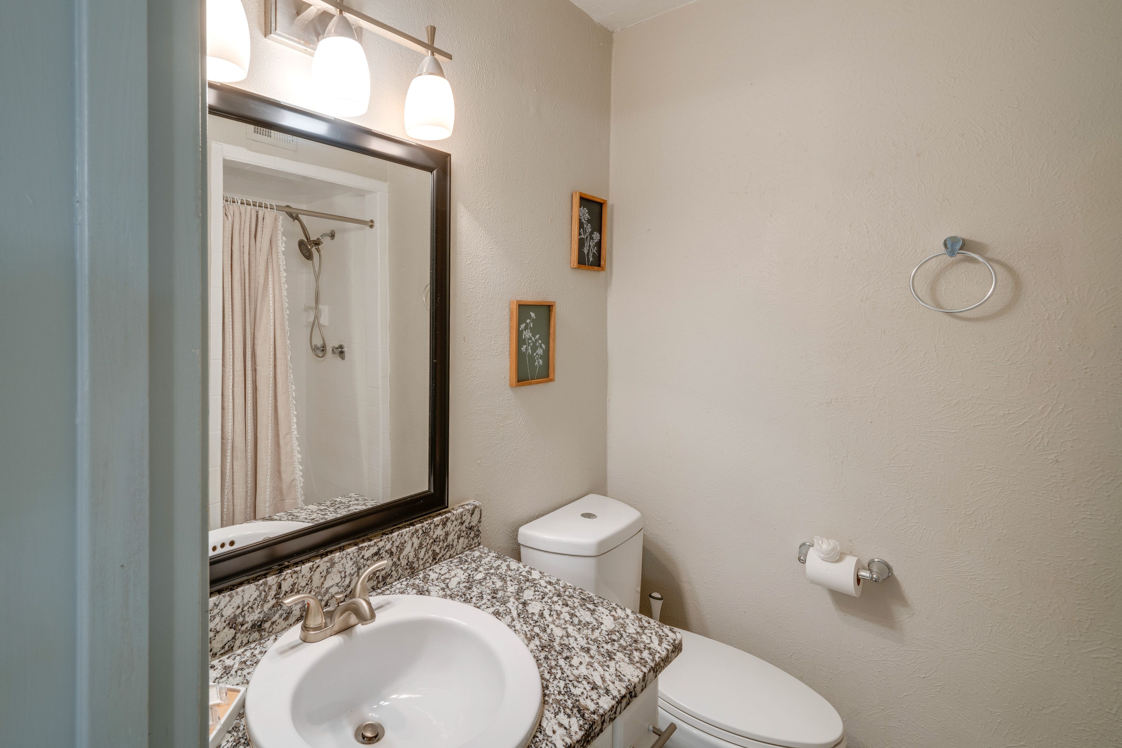 Full Bathroom