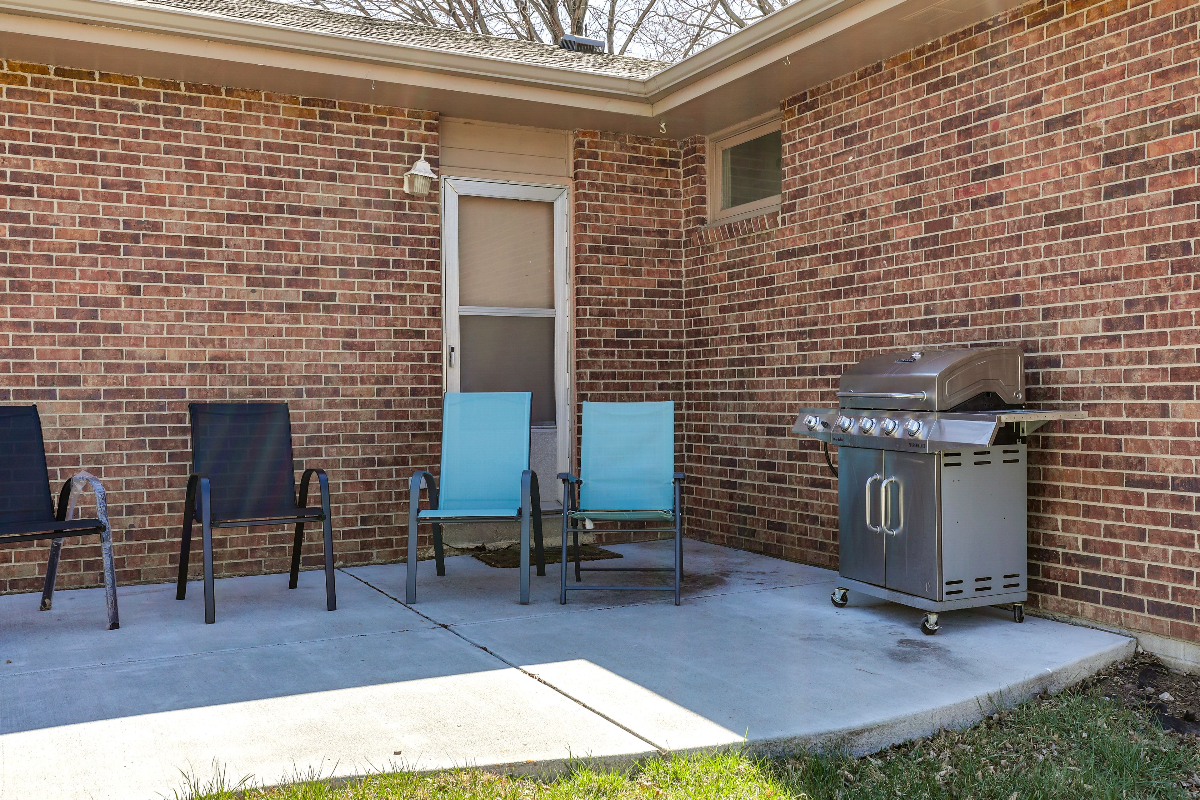 Back Patio | Gas Grill