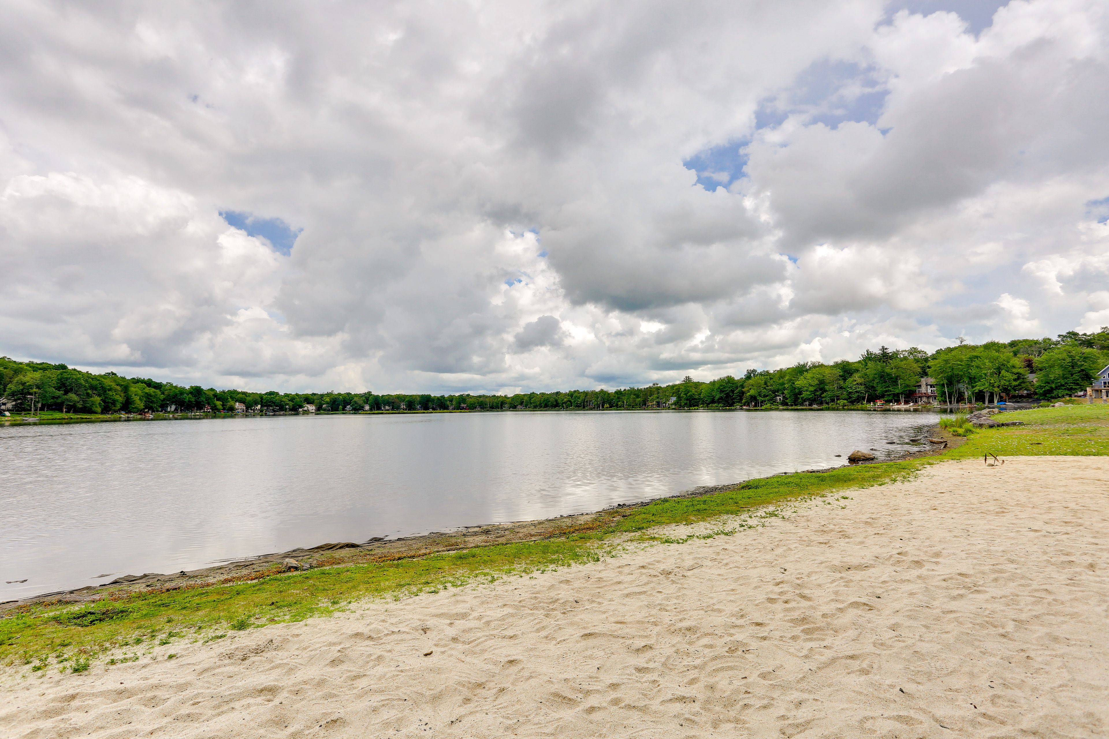 A Pocono Country Place | Lake Access