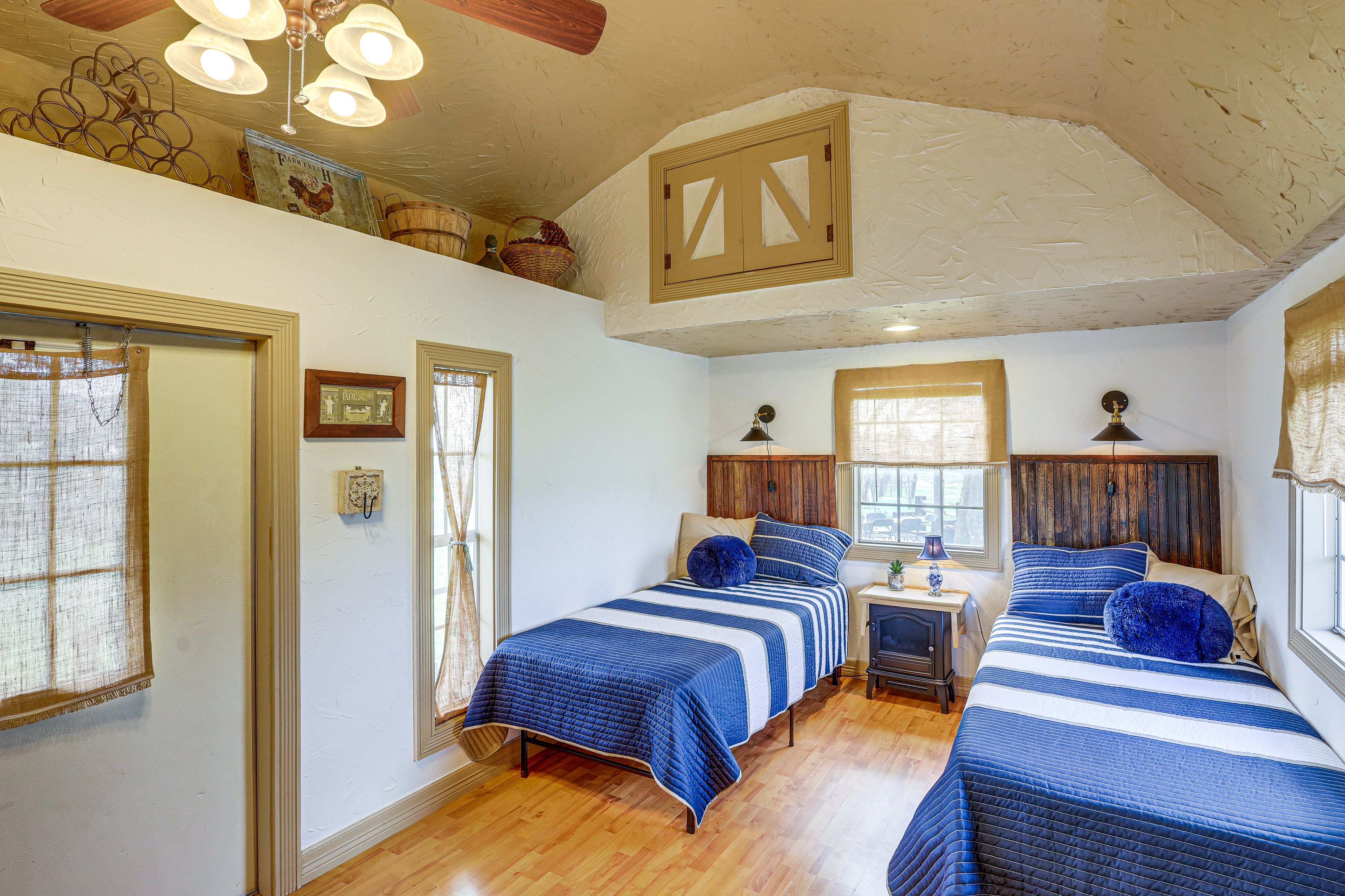 Bedroom 4 (Bunkhouse) | 2 Twin Beds
