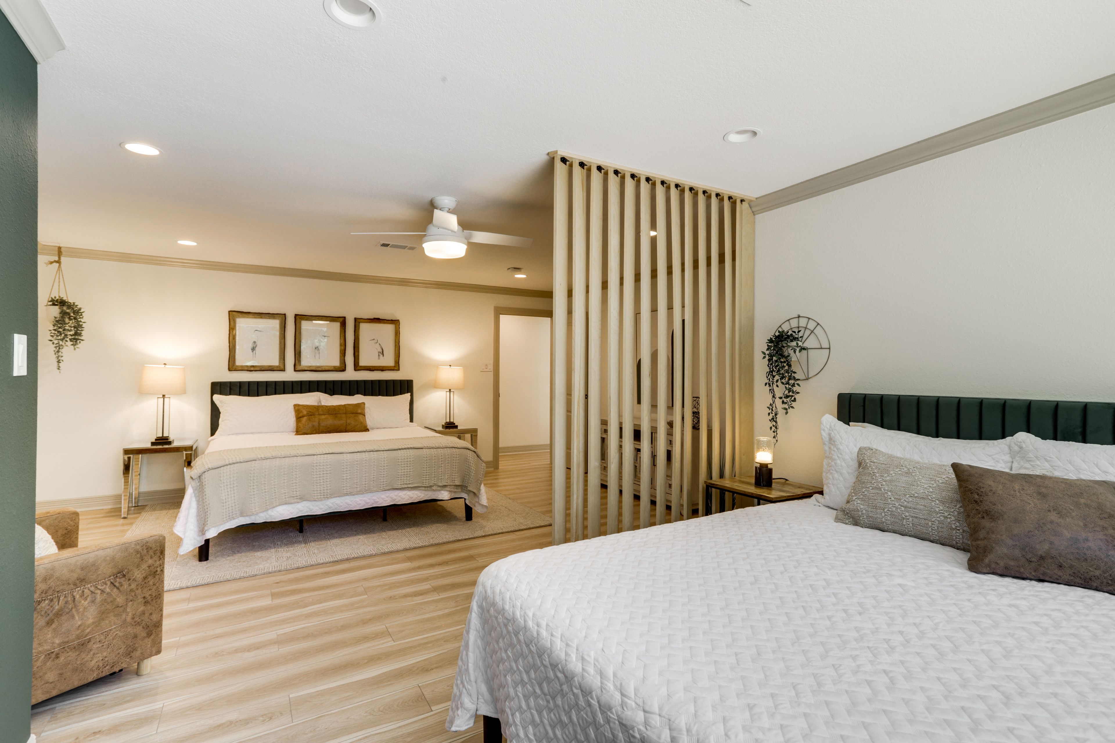 Bedroom 5 | King Bed | Queen Bed | 2nd Floor