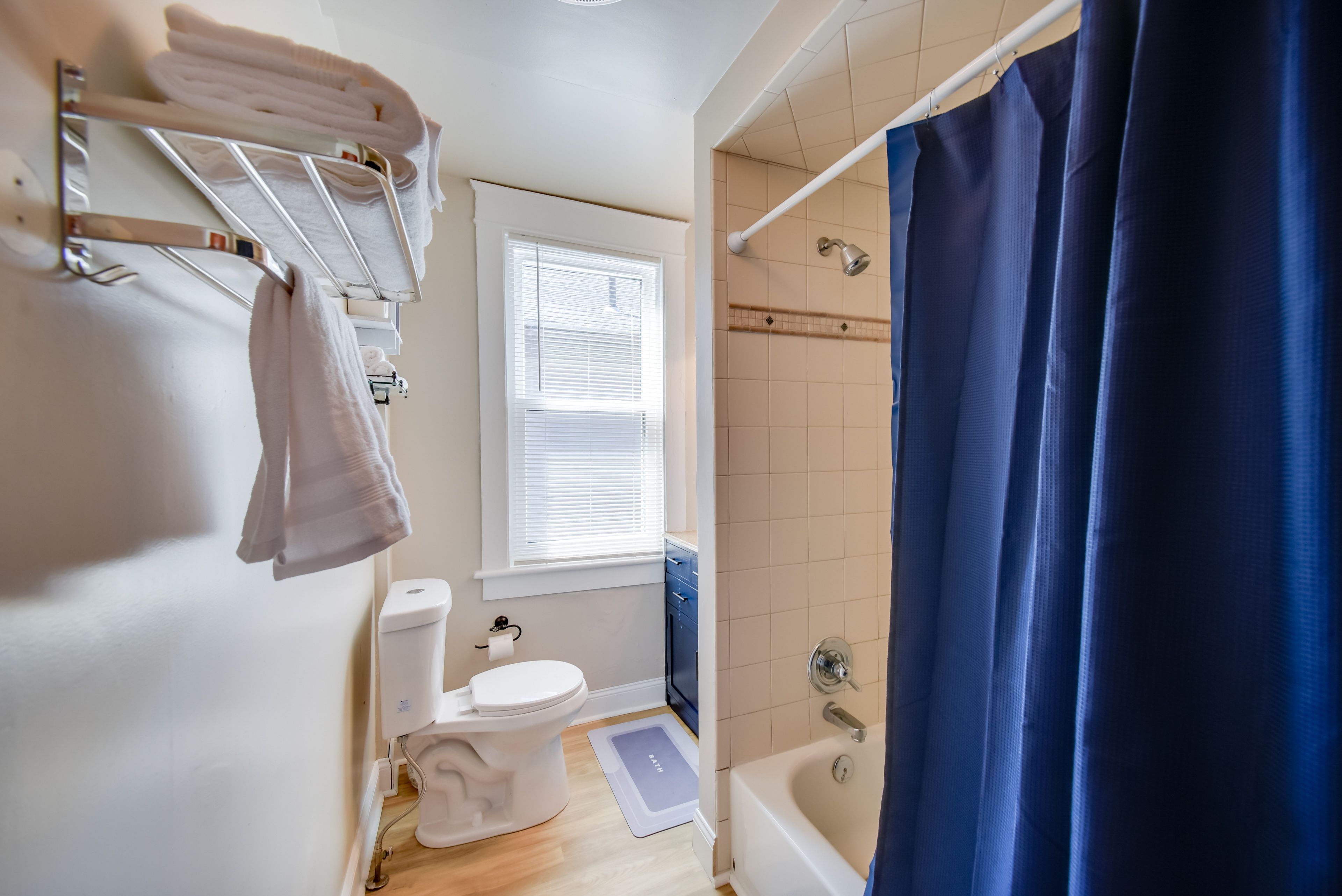Bathroom | Complimentary Toiletries | Towels Provided