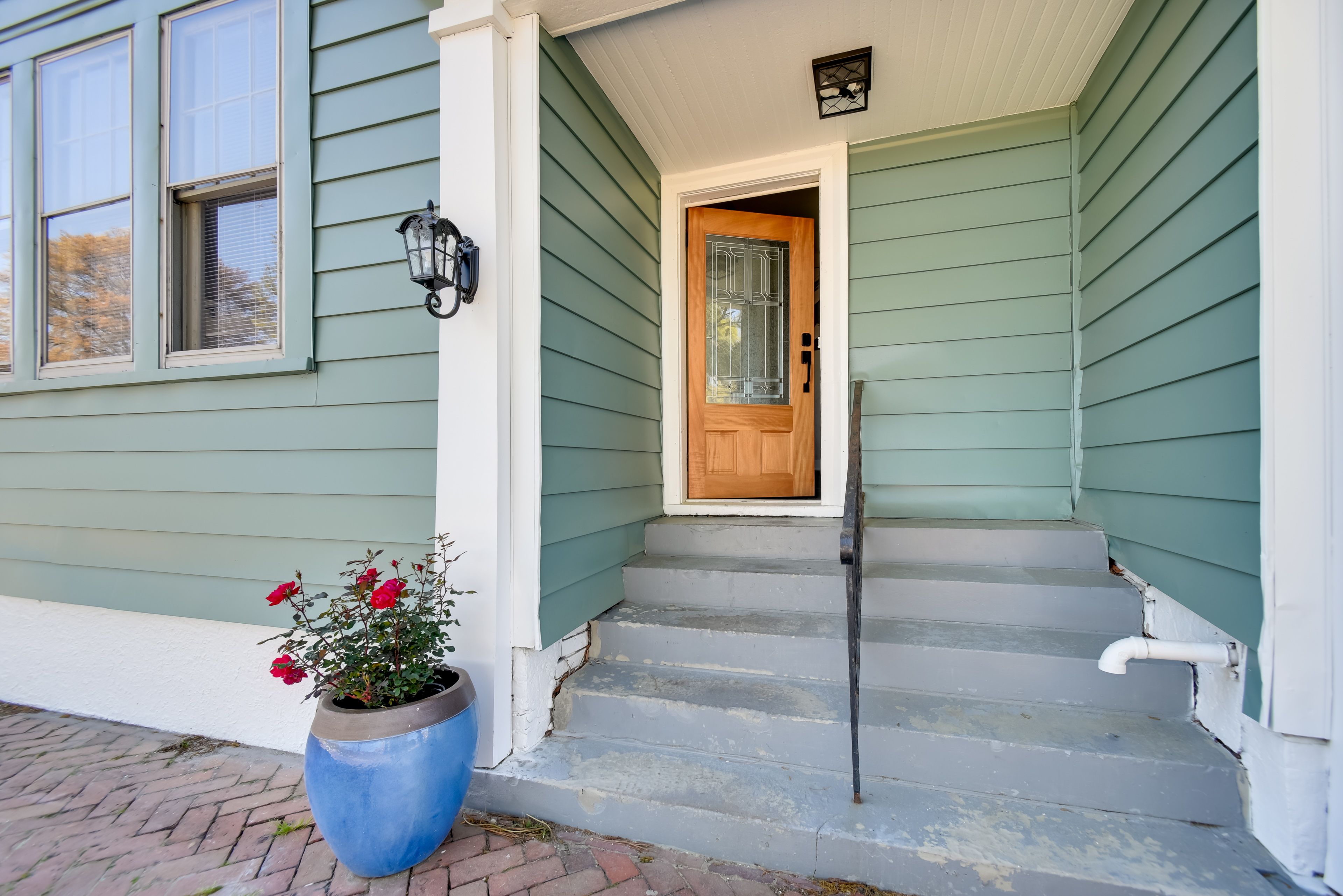 Exterior | Keyless Entry