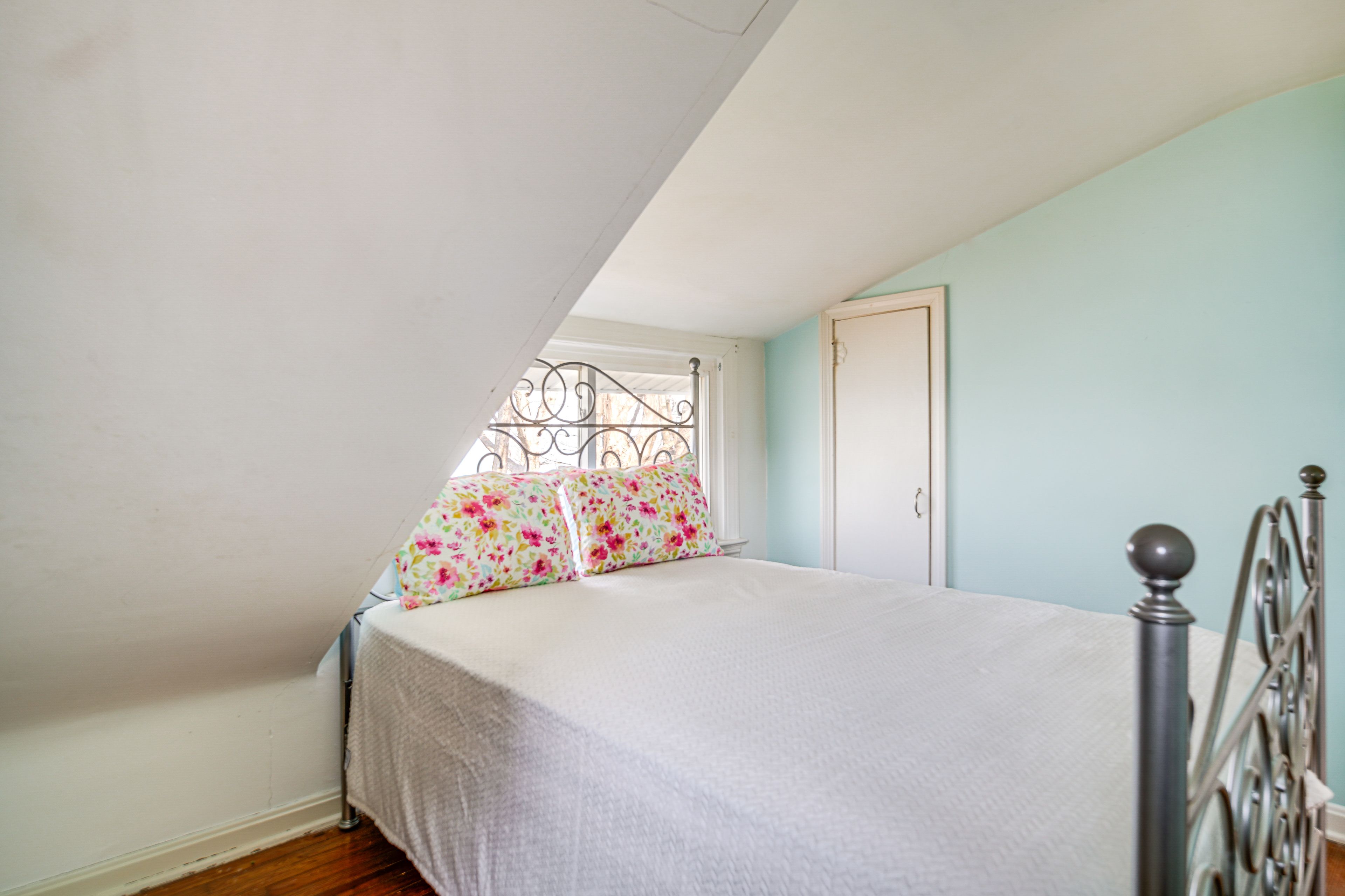 Bedroom 2 | 2nd Floor | Full Bed