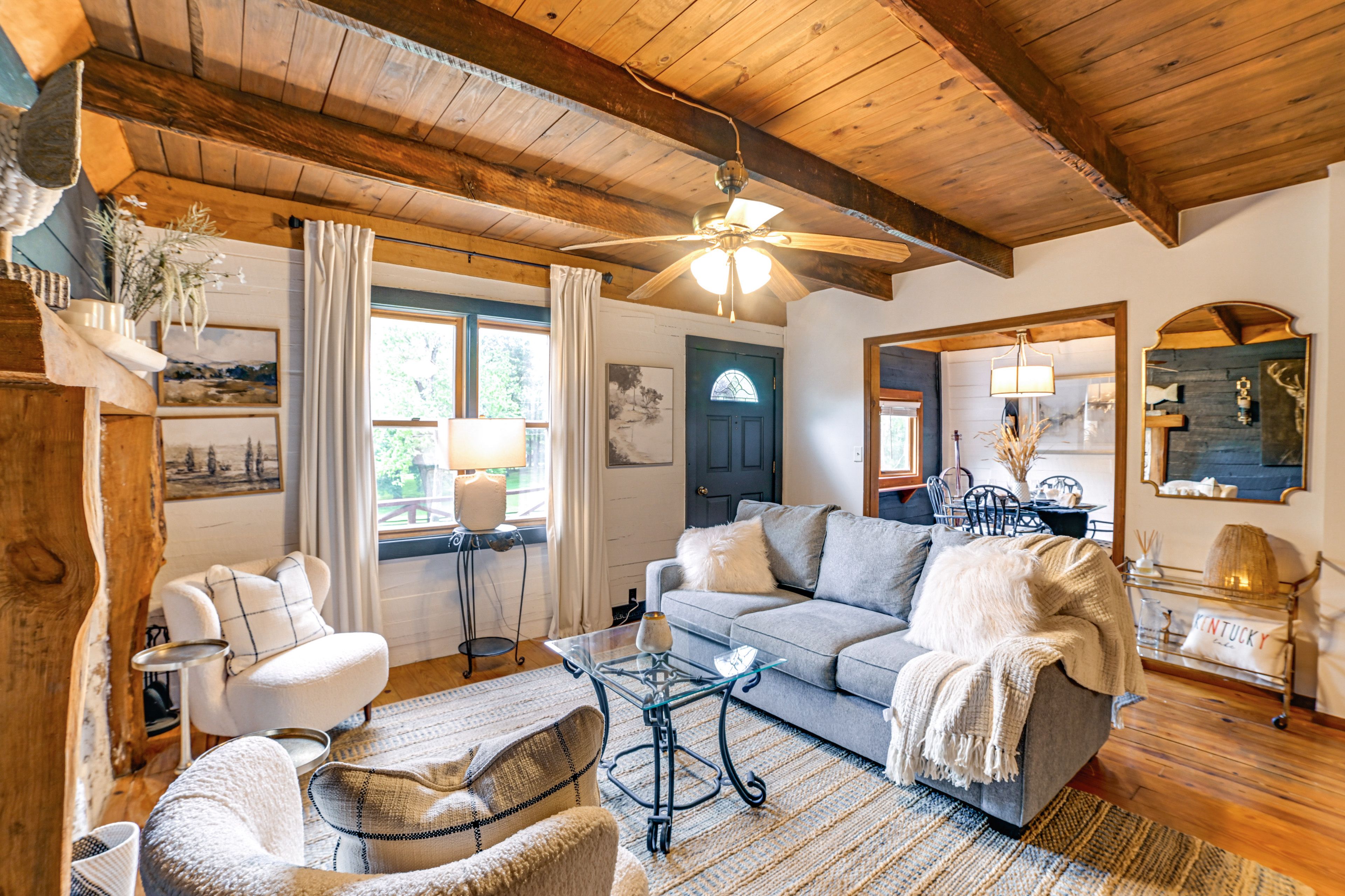 Gilbertsville Vacation Rental | 2BR | 2BA | 1 Step to Enter | 1,600 Sq Ft