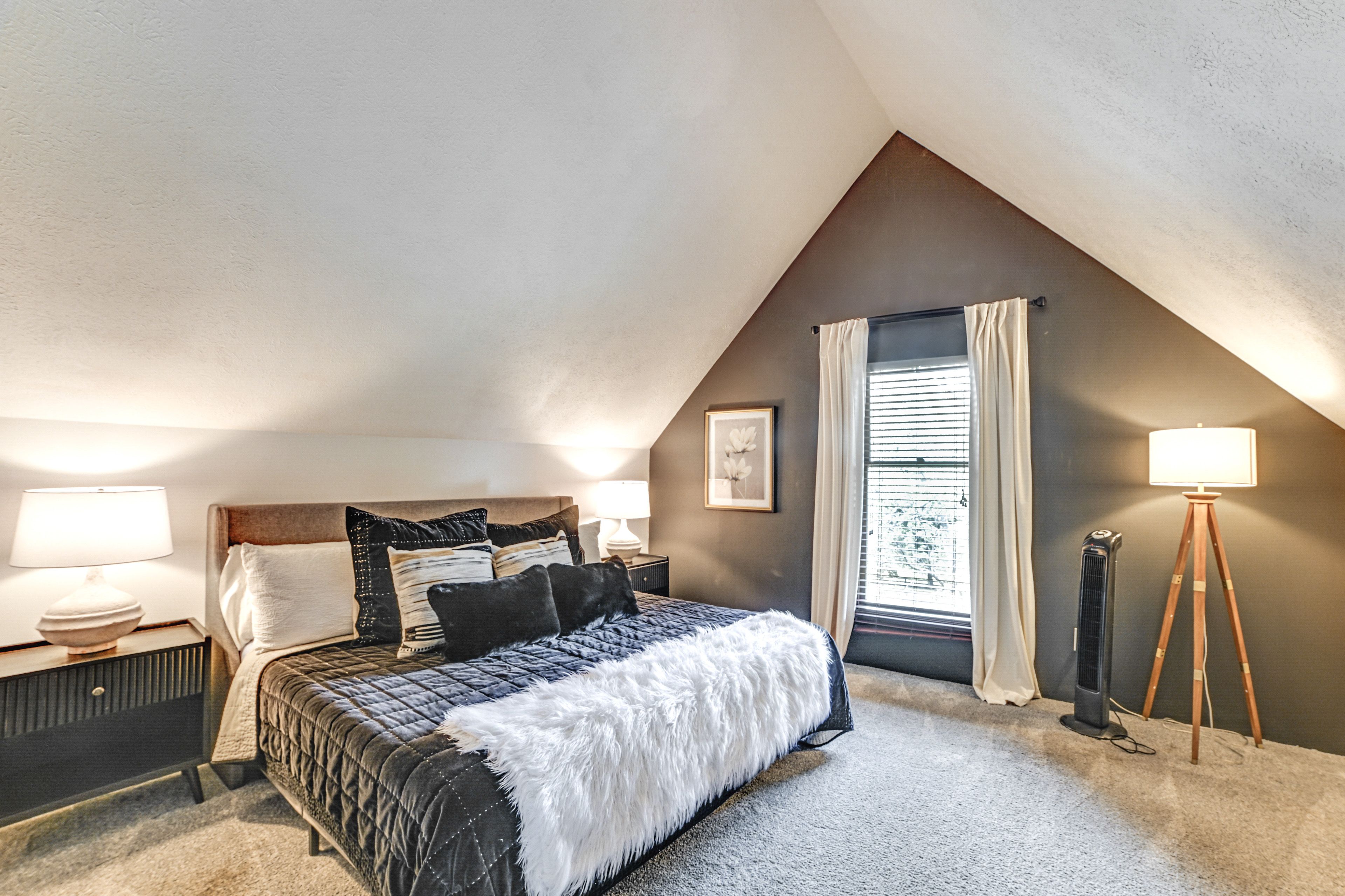 Bedroom 1 | King Bed | Flat-Screen TV | 2nd Floor